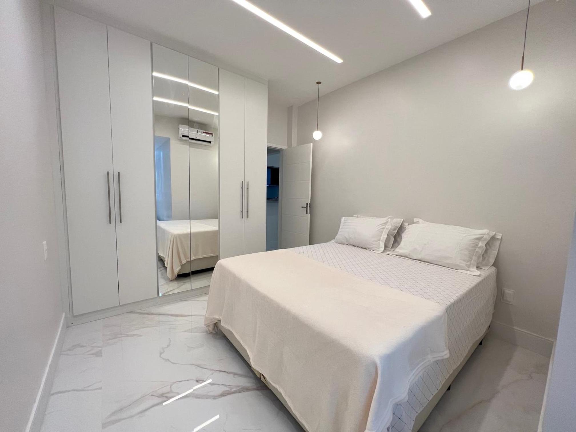 Wonderful 2 bedroom apartment in Copacabana, close to the beach