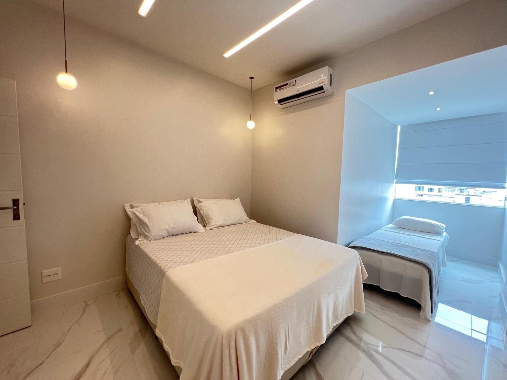 Wonderful 2 bedroom apartment in Copacabana, close to the beach