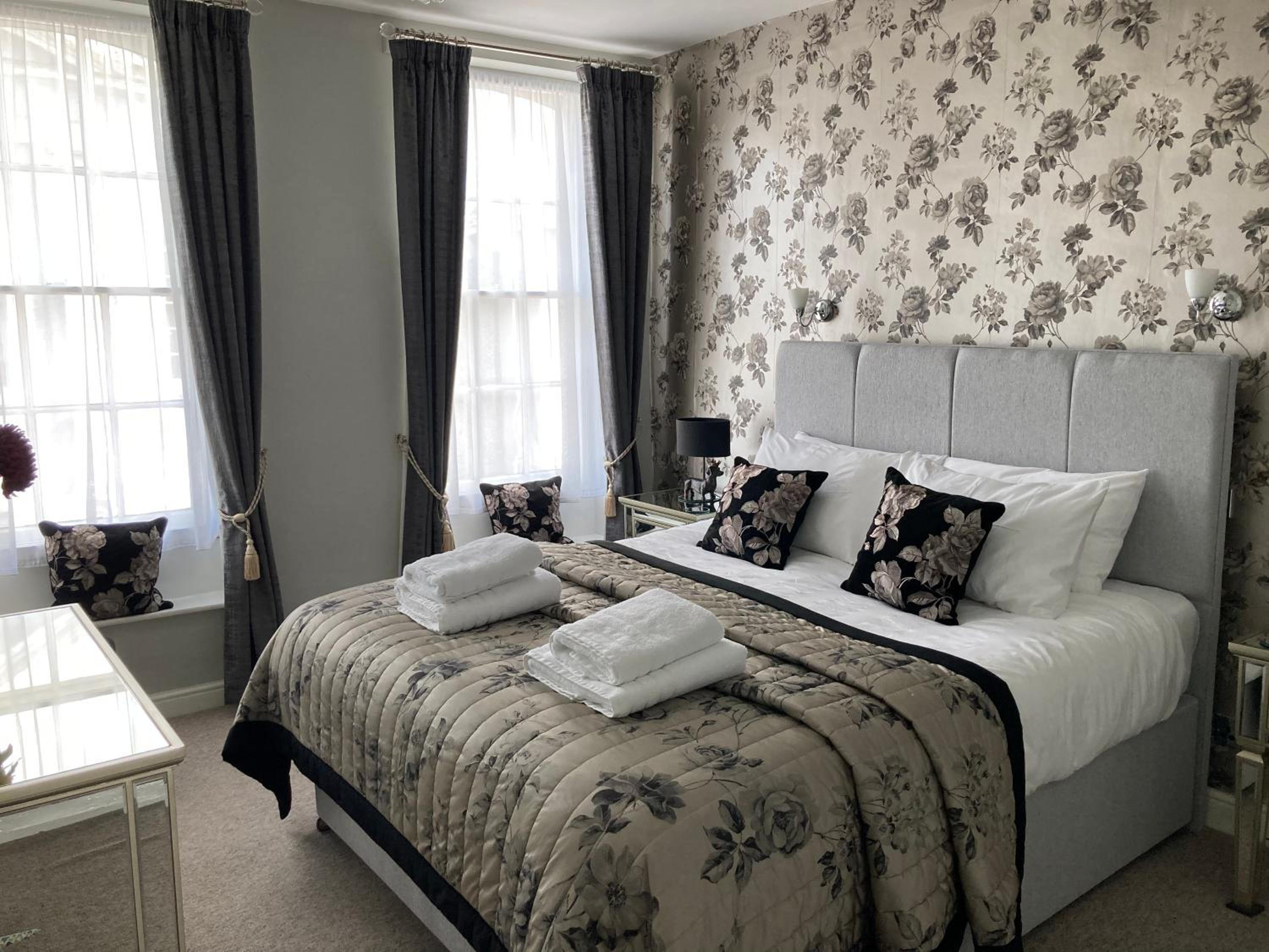 Assembly View - two bedroomed apartment with parking permit in Ludlow Town Centre