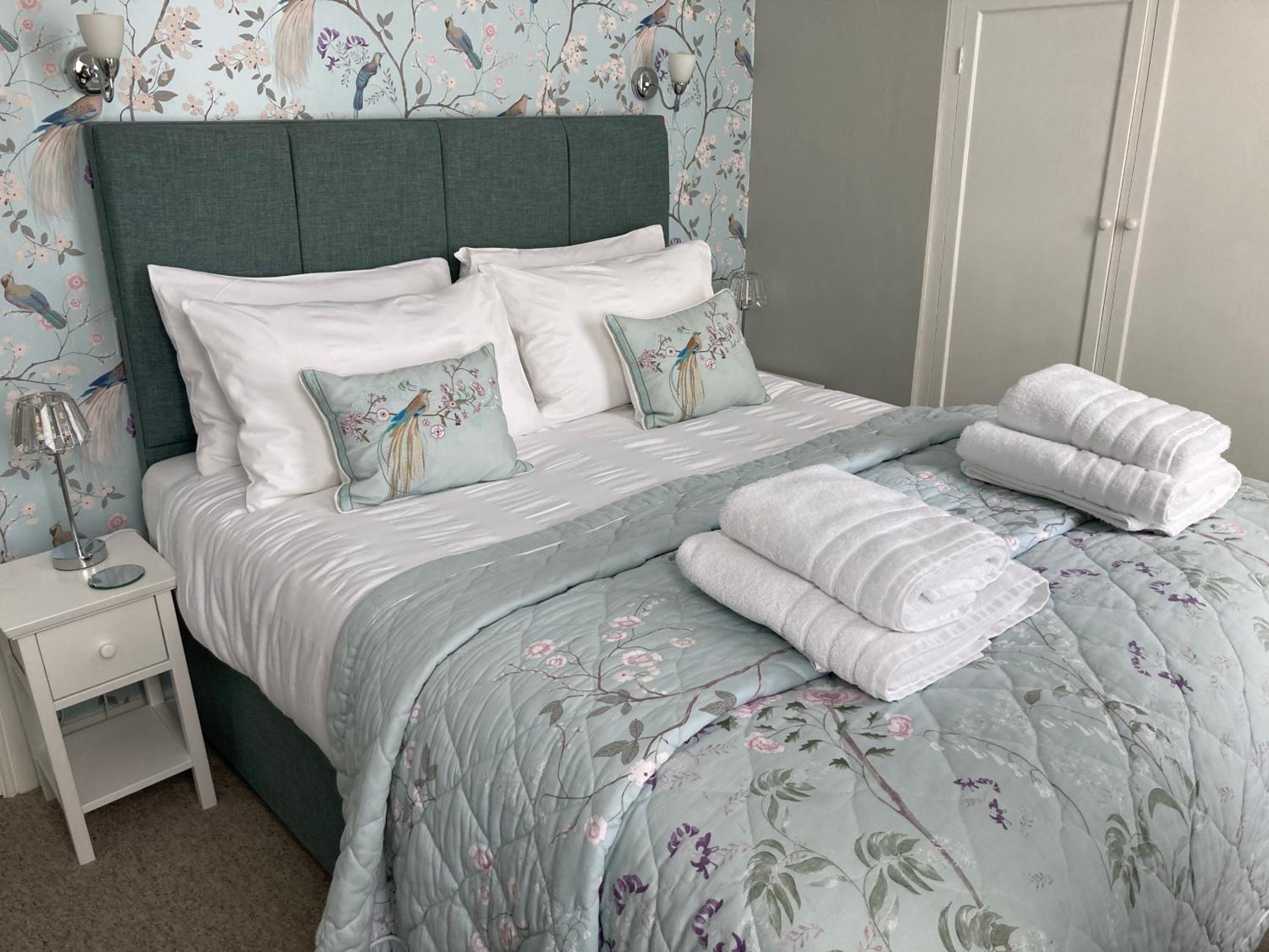 Assembly View - two bedroomed apartment with parking permit in Ludlow Town Centre