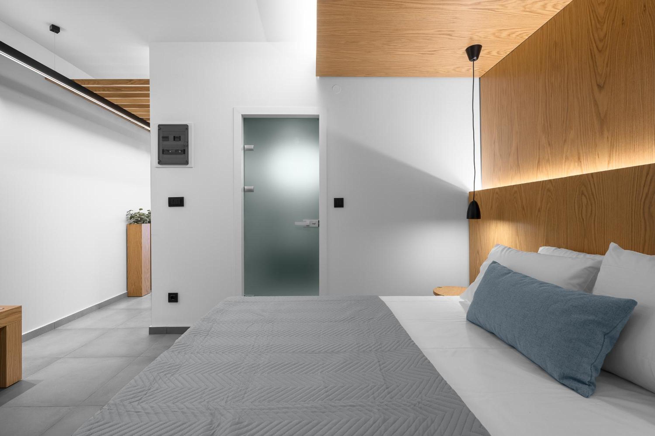 ROTHOS LUXURY photo 4