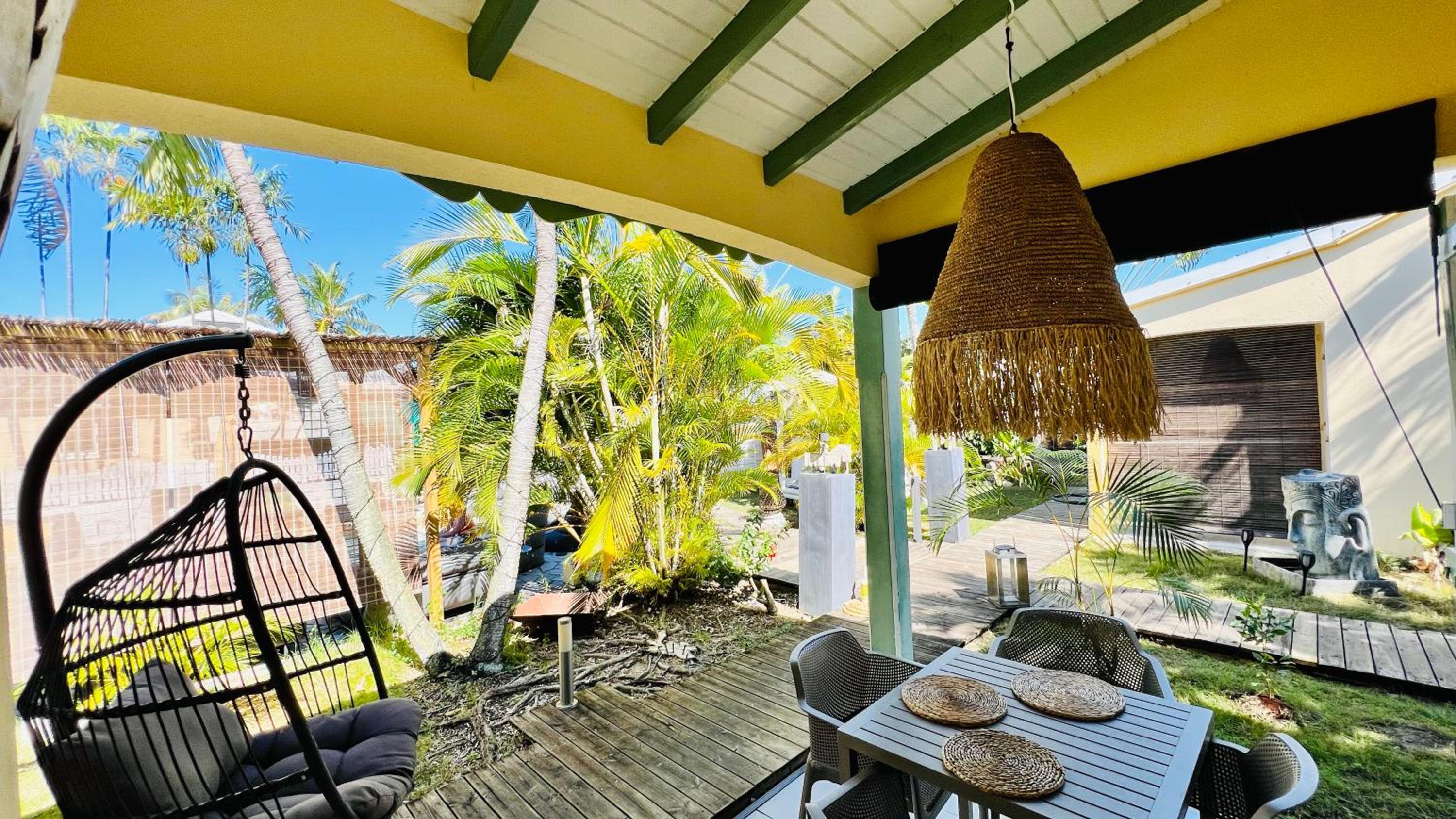Île tropical lodges view 2