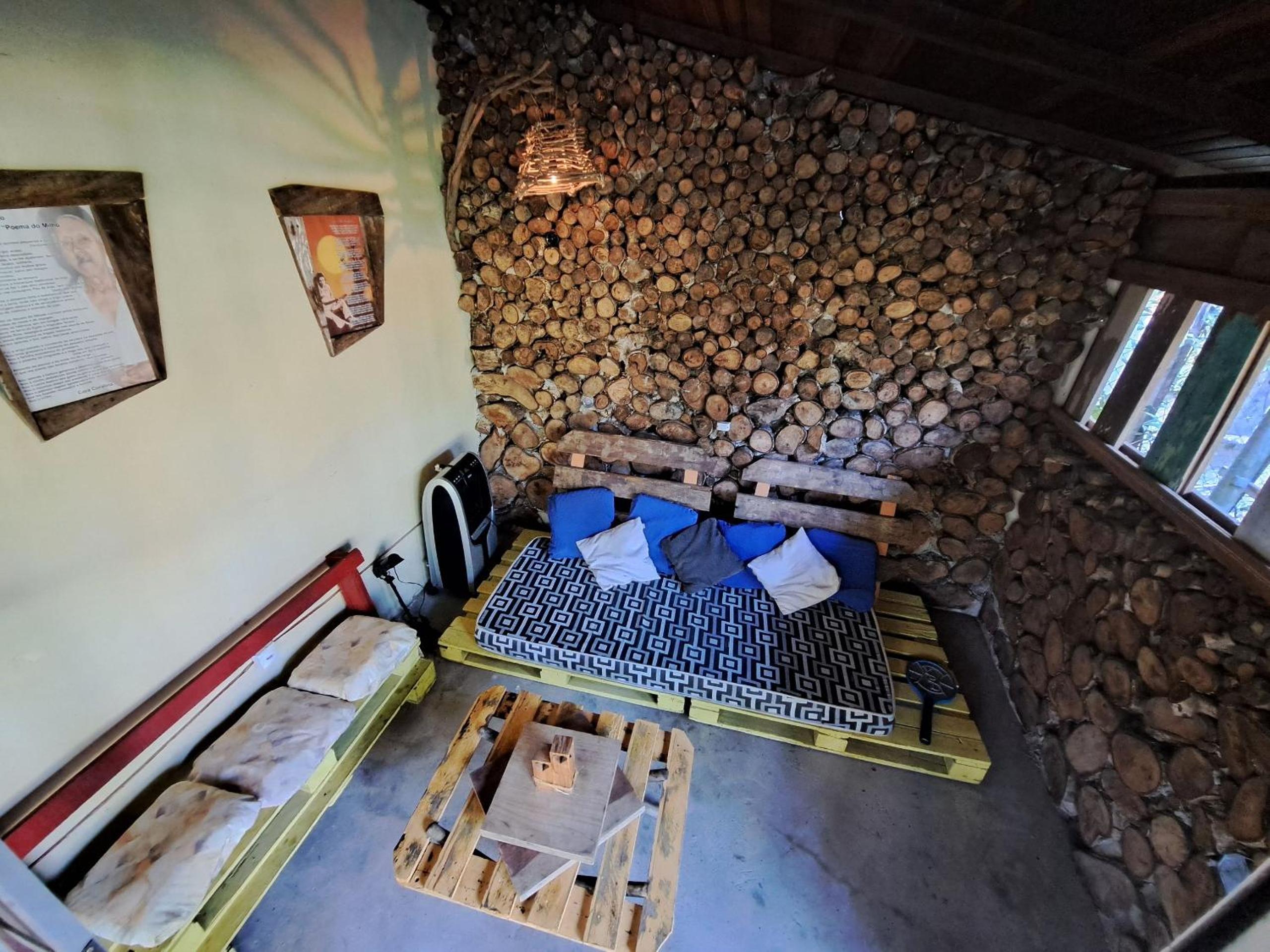 Casa Estilosa e Rústica com Vista para o Pôr do Sol da Ilha do Mel!