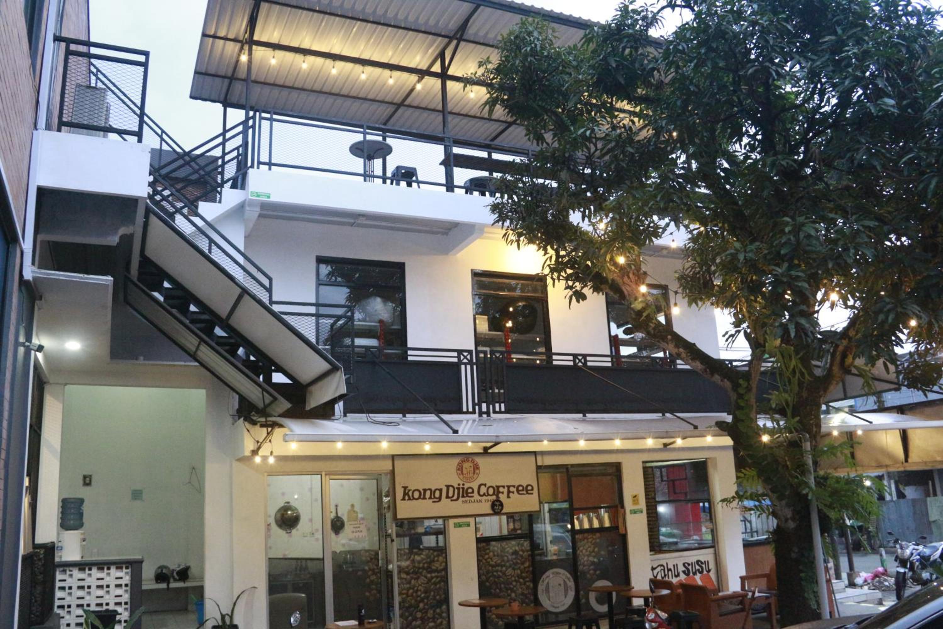 Bu Sepuh GuestHouse, Sangkanurip - 14