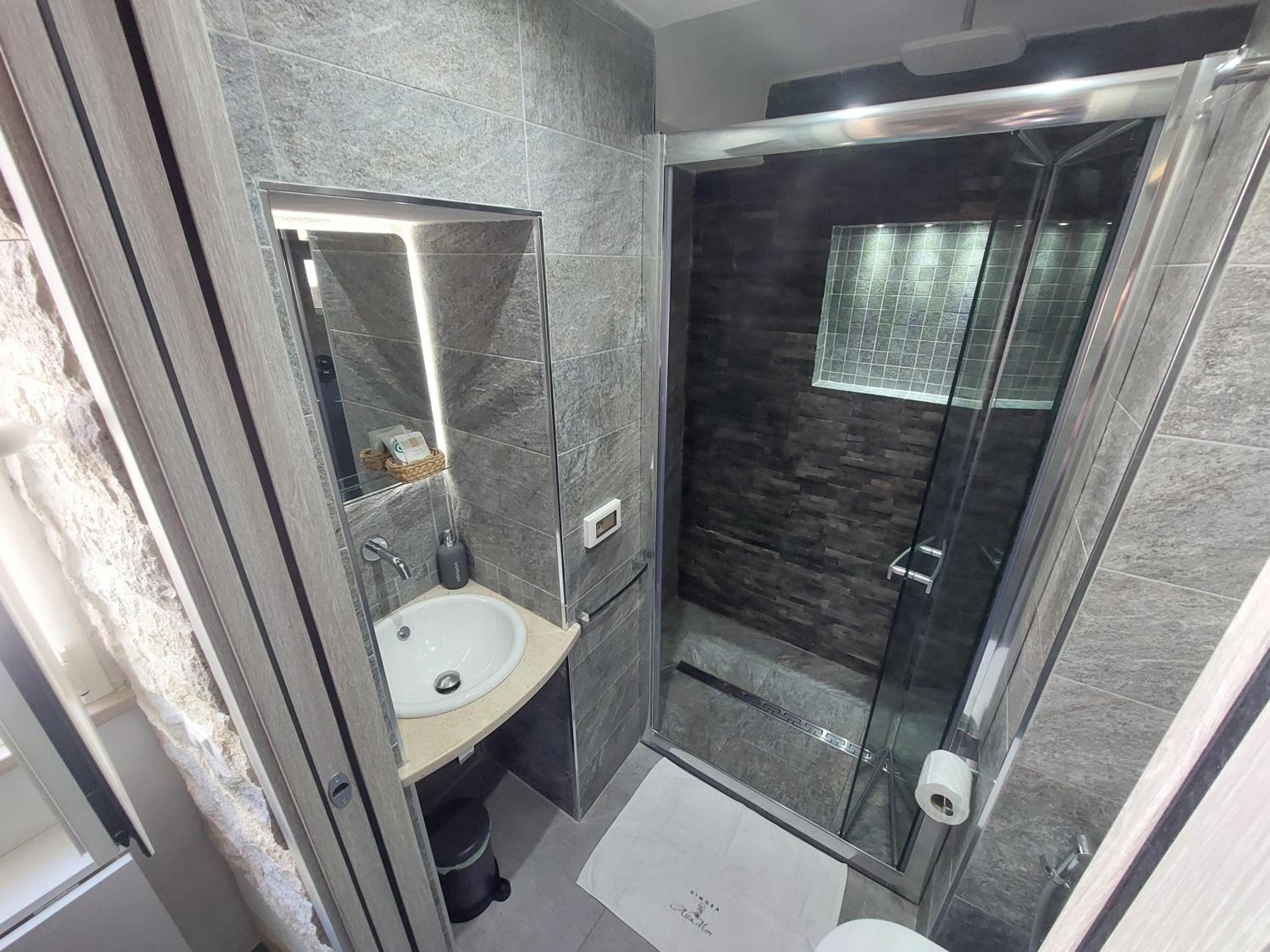 Dimora AltoMare Holiday Suites - Locazione Turistica