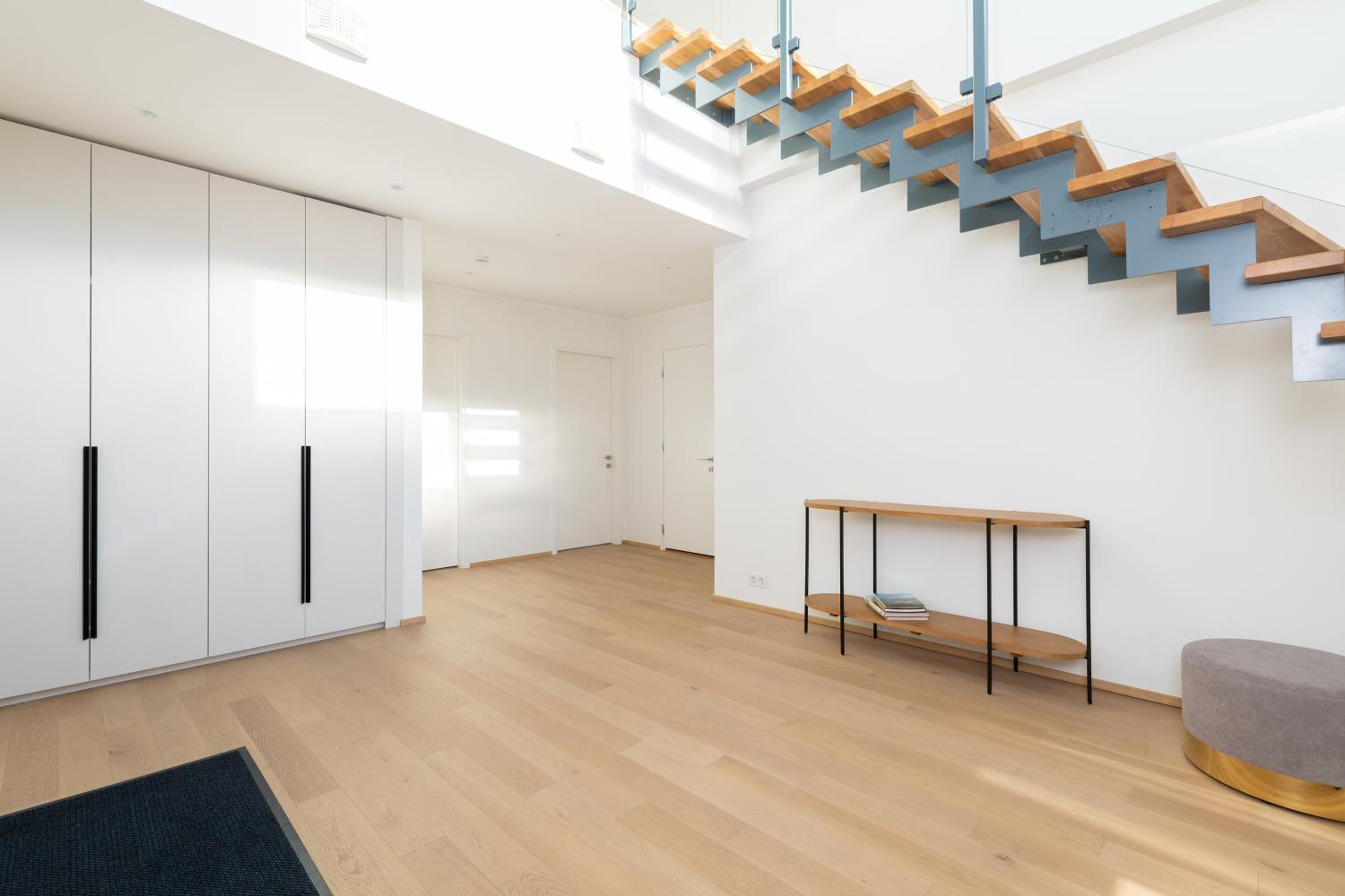 4bdr Modern and Stylish Apartment near Kadriorg with Free Parking