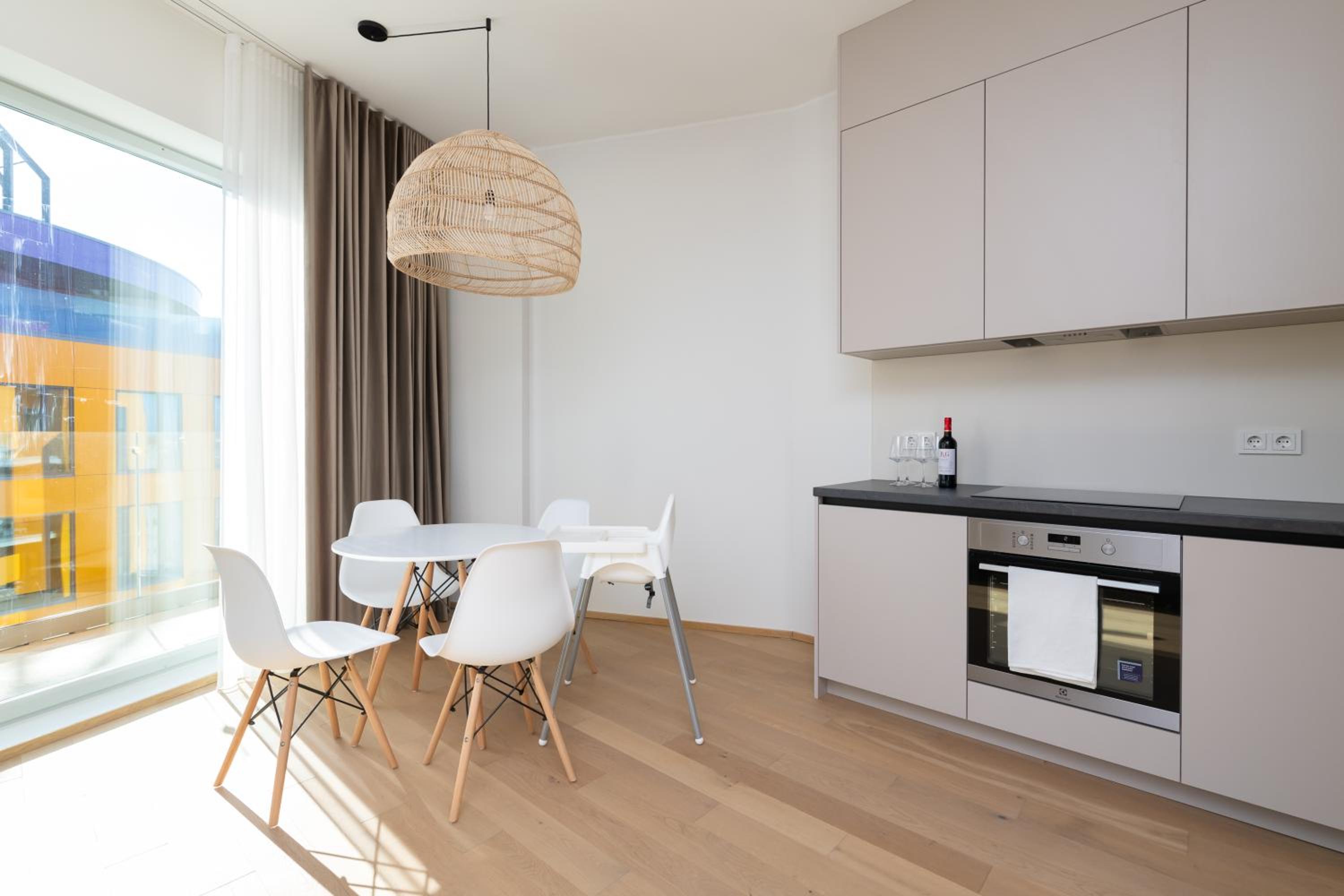 4bdr Modern and Stylish Apartment near Kadriorg with Free Parking