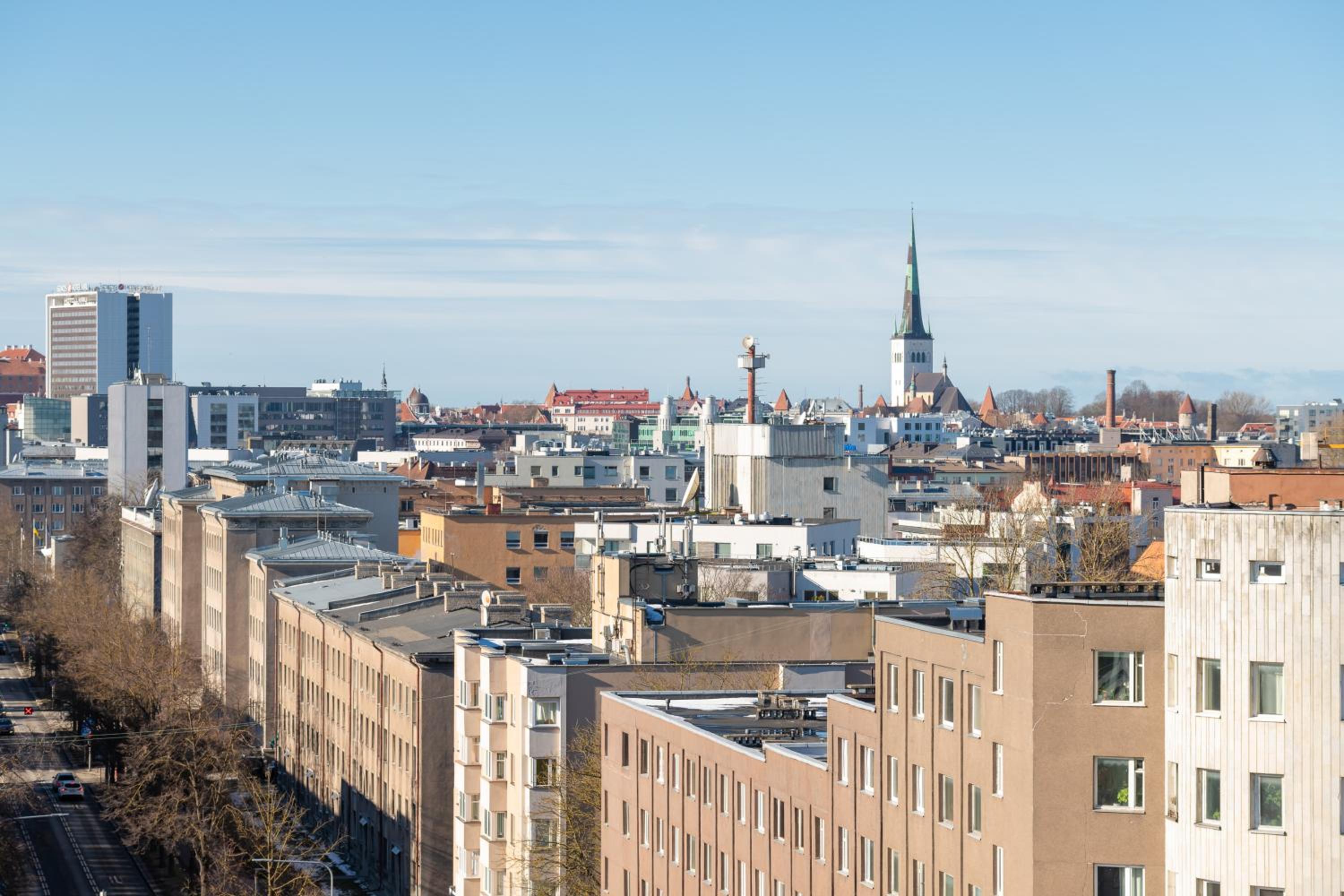 4bdr Modern and Stylish Apartment near Kadriorg with Free Parking