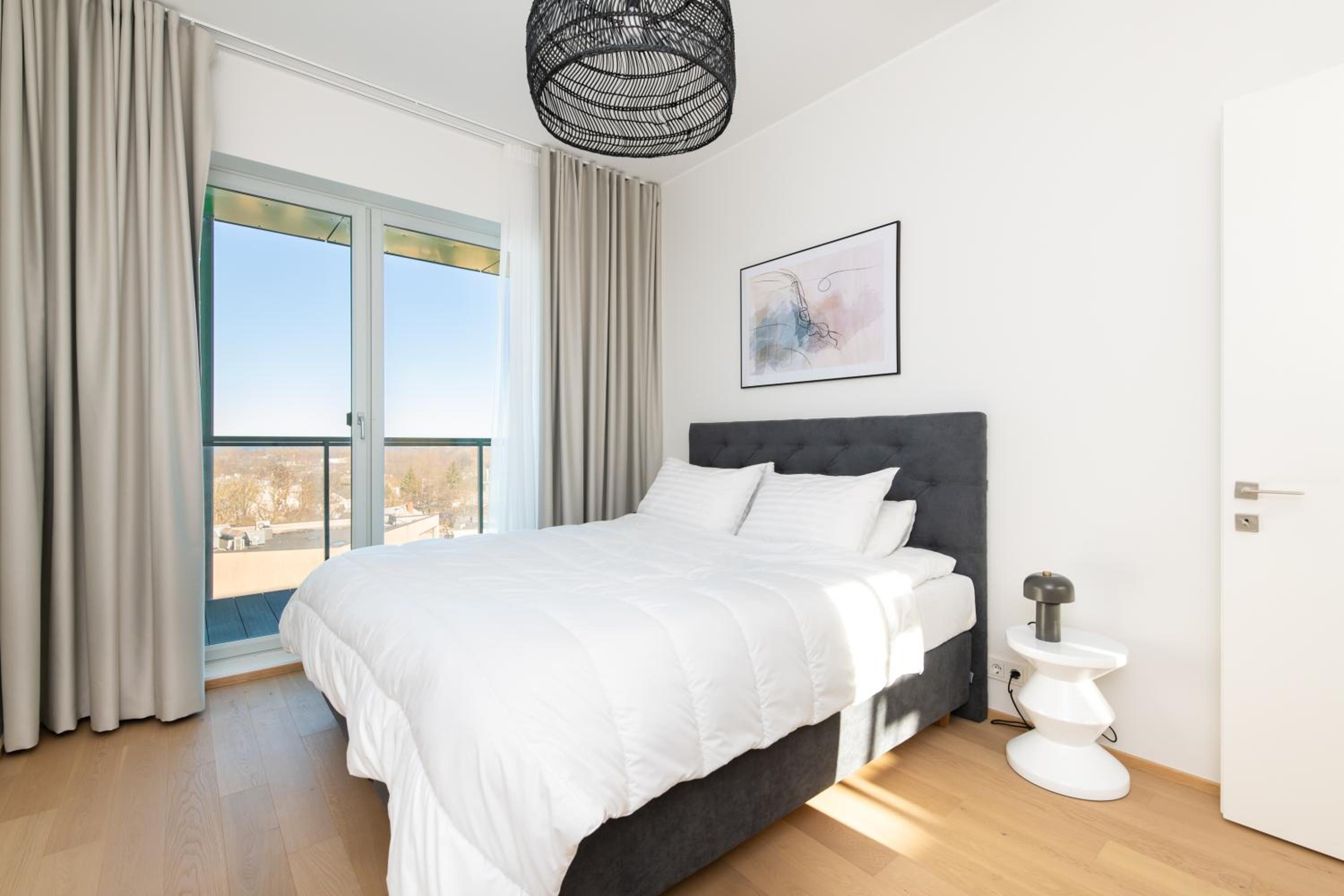 4bdr Modern and Stylish Apartment near Kadriorg with Free Parking