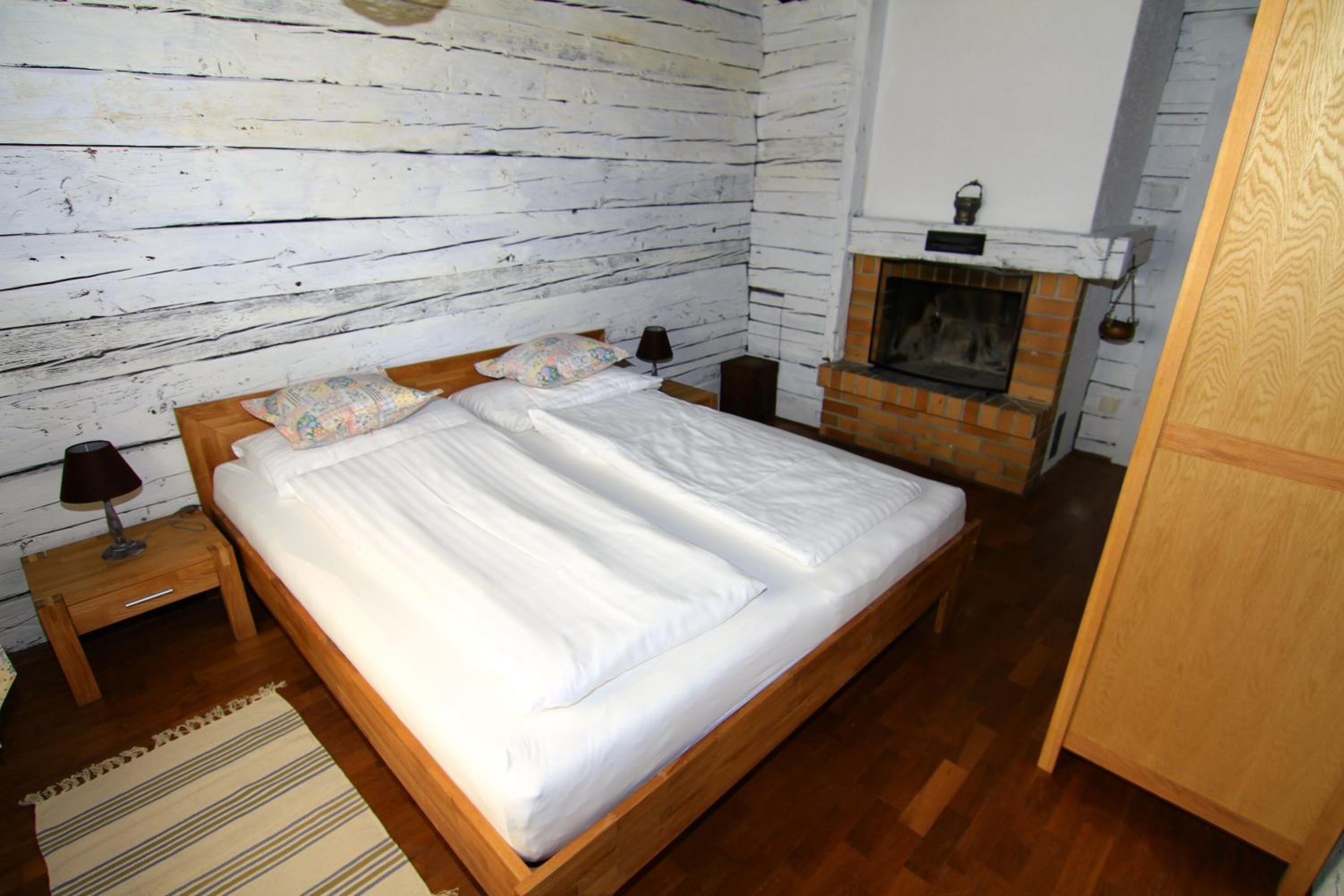 Photo 46