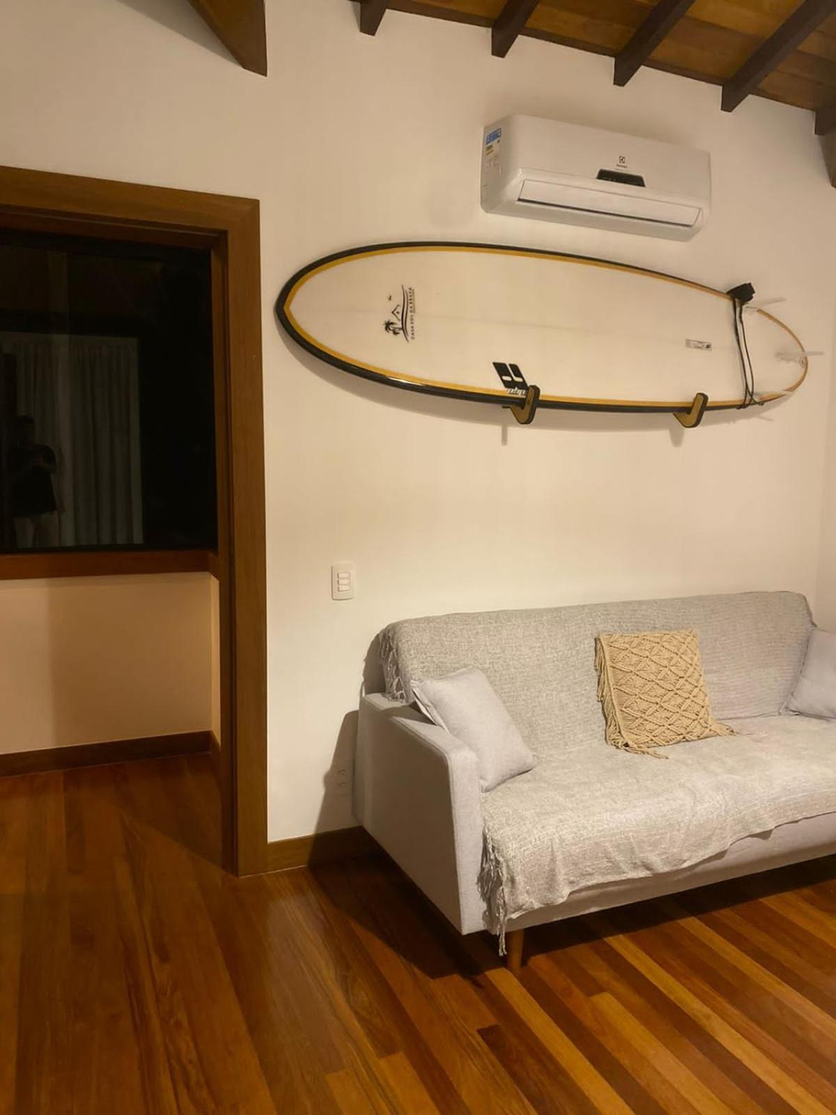Casa alto padrão a 100 metros da praia brava