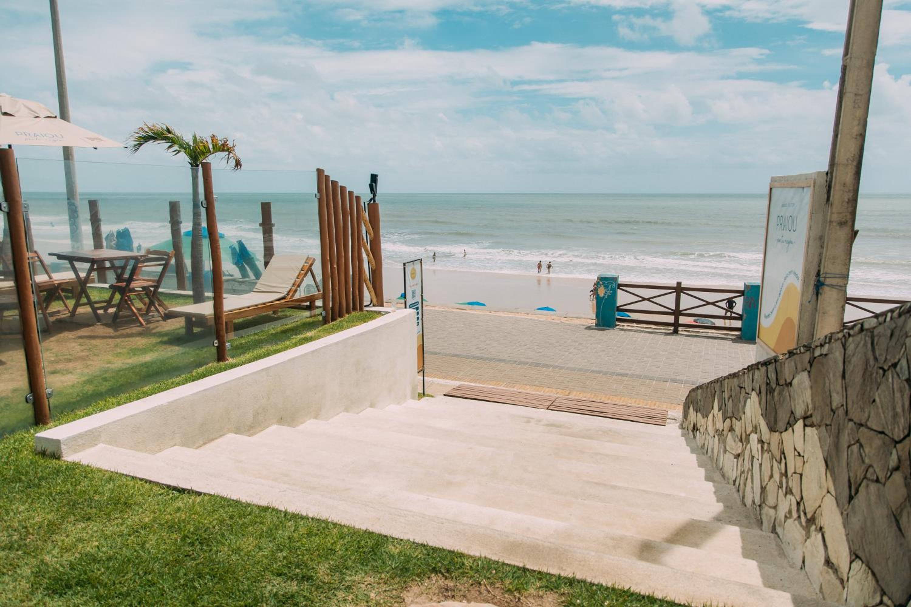 Apartamentos Pé na Areia