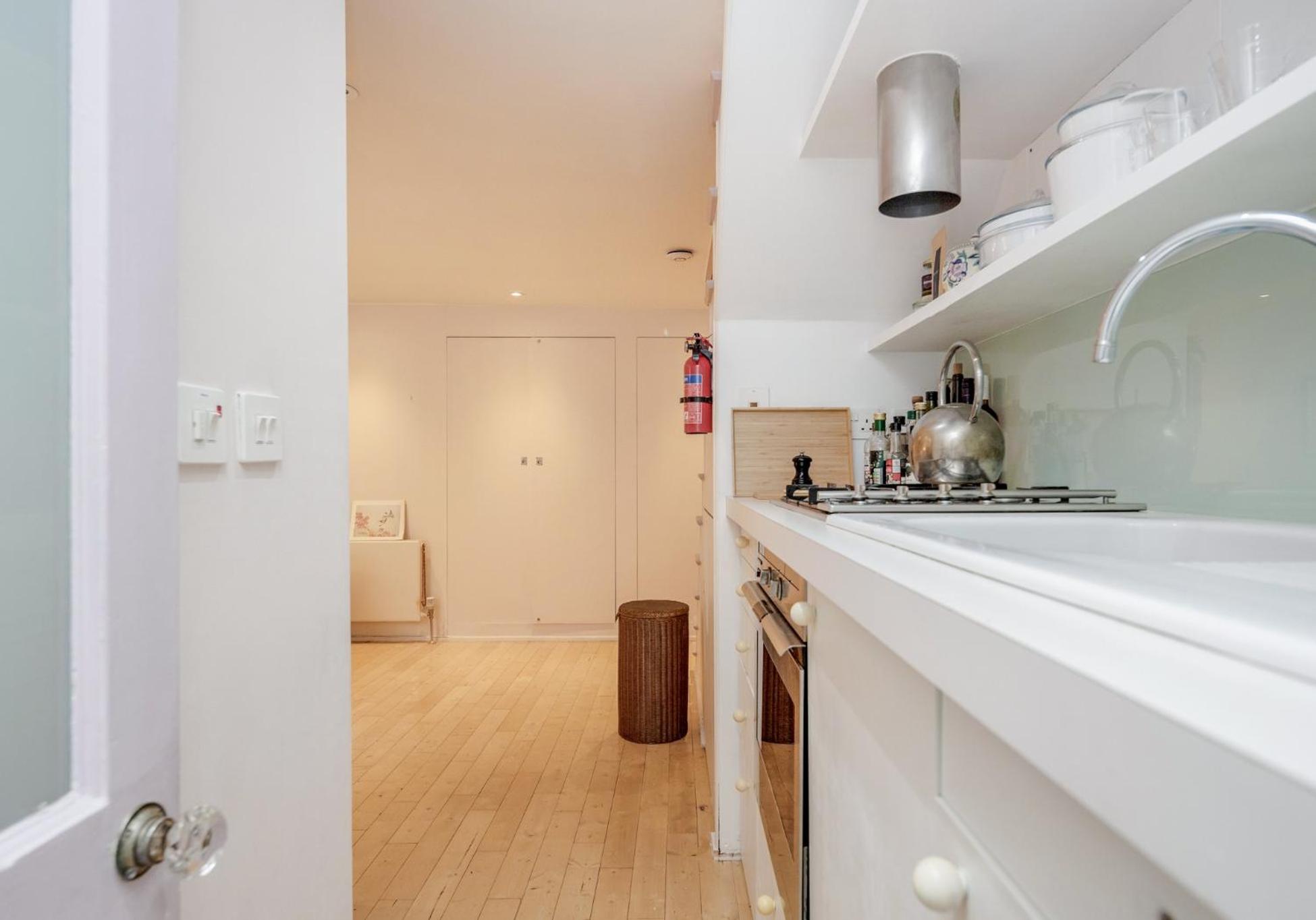 Notting Hill London - Chic Bright Apartment W11