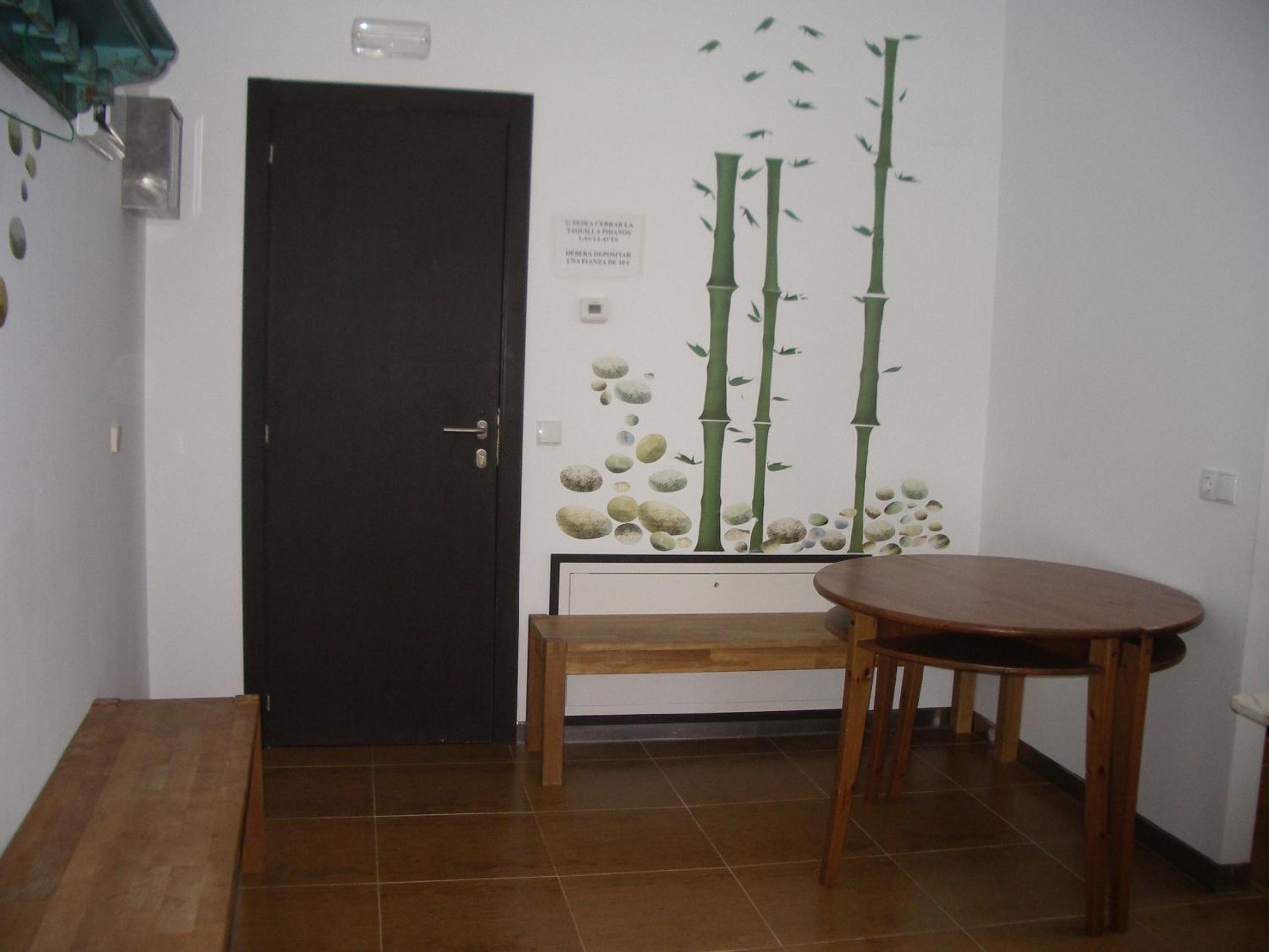 Hostel El Castillo by CABANA Rentals