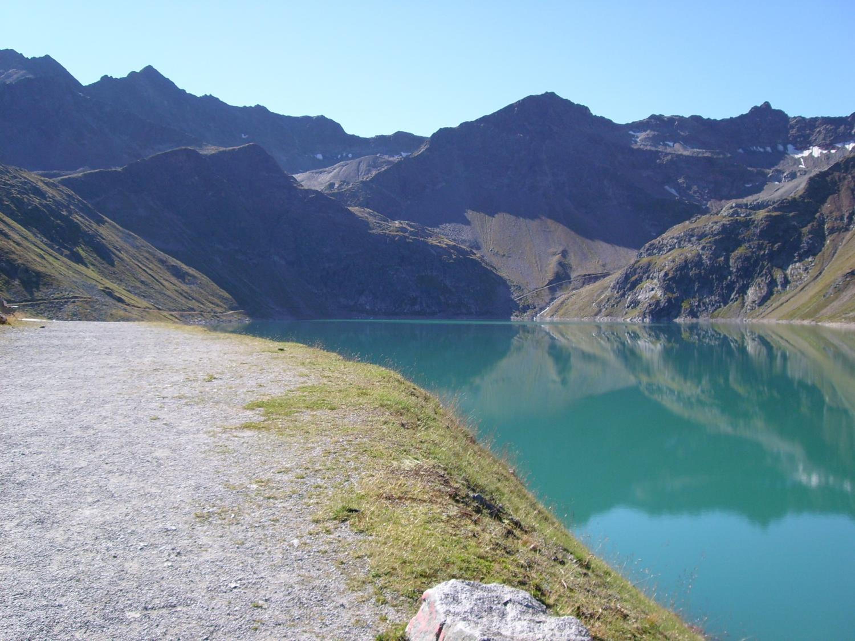 Photo 10