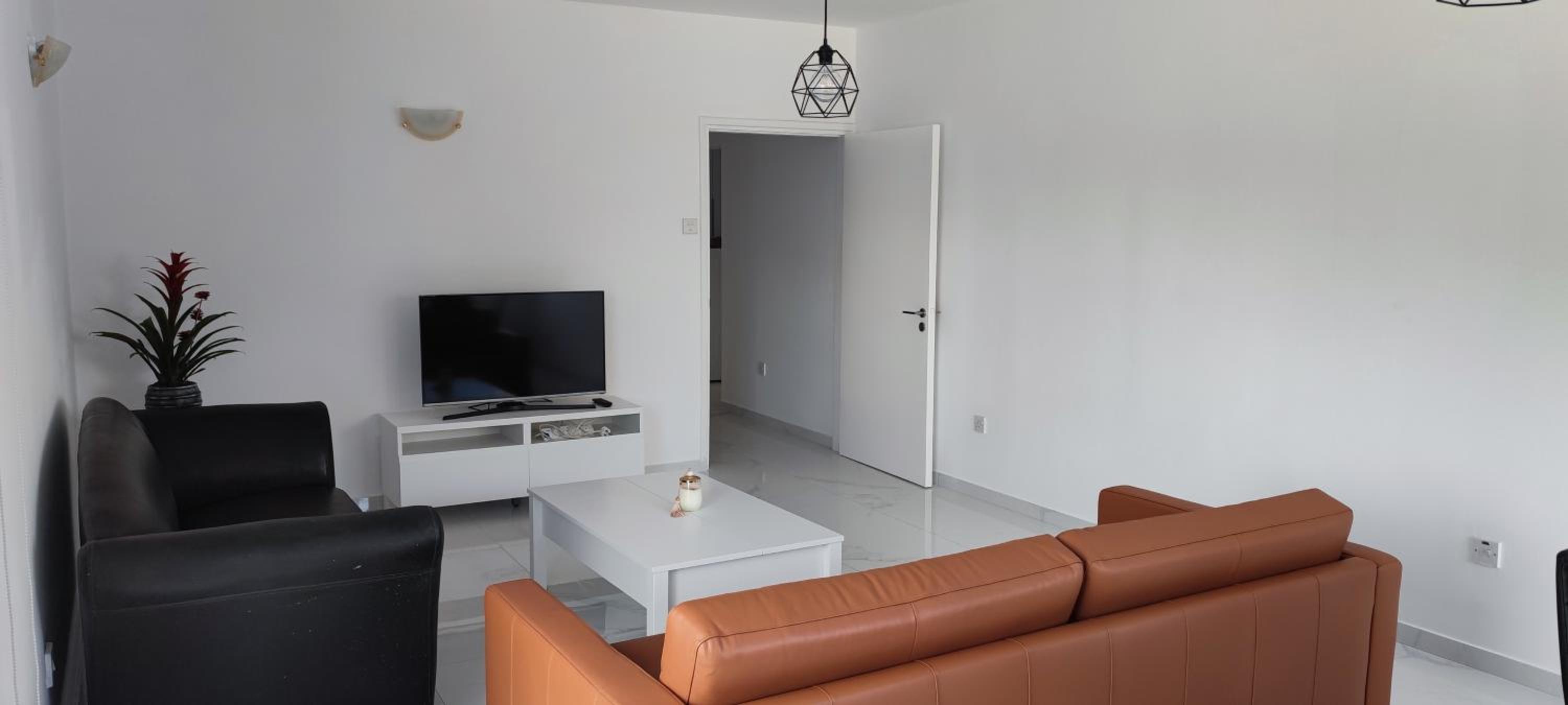 Ellas Modern Duplex City Center