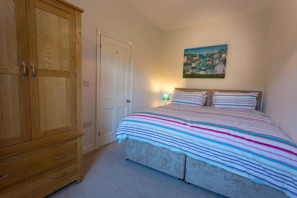 Holly Cottage