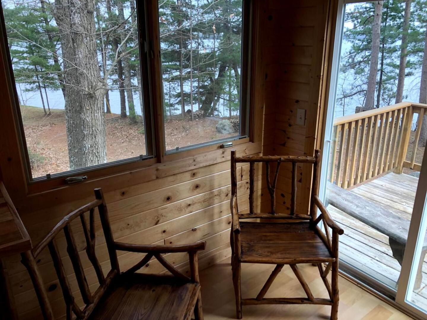 Sunset Cove Cabin On Lake Grindstone view 2