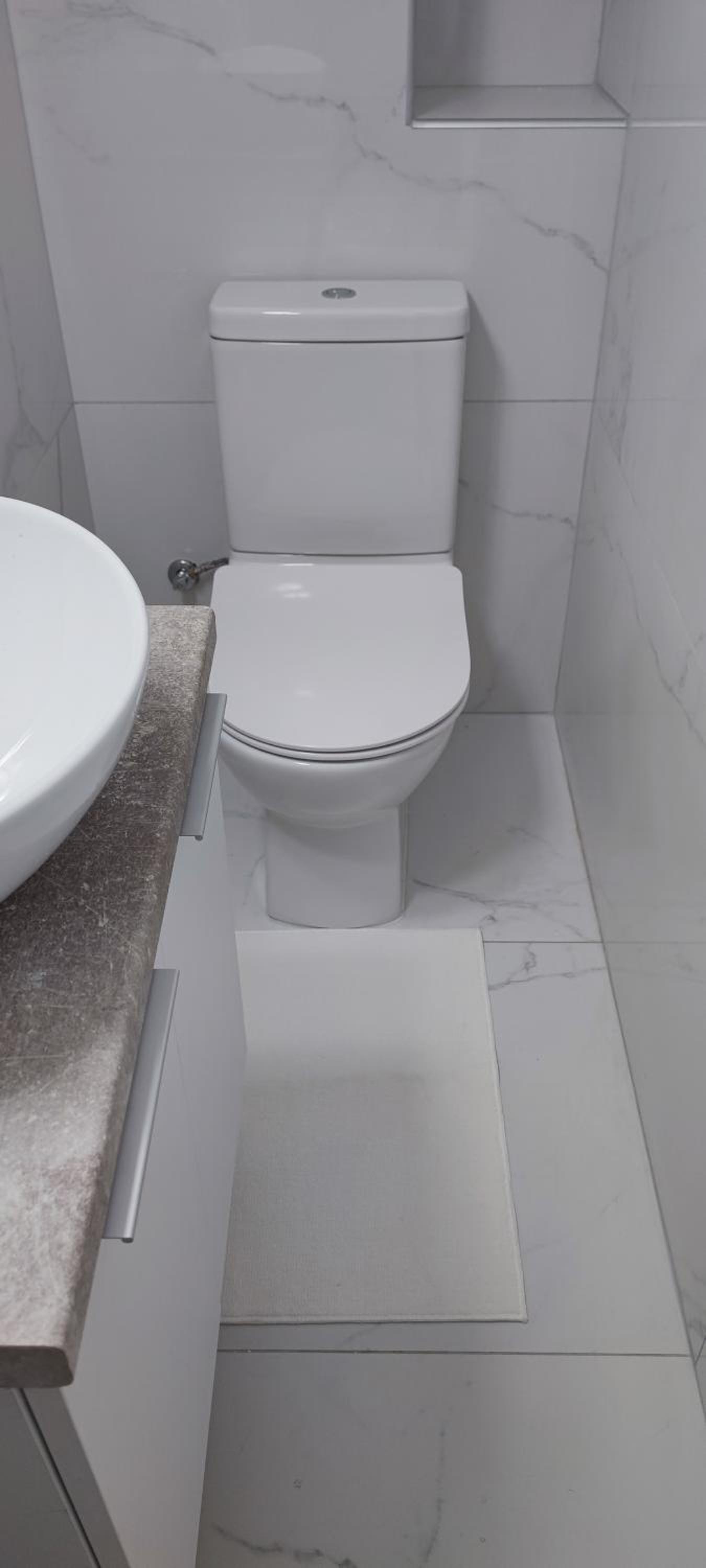 Ellas Modern Duplex City Center