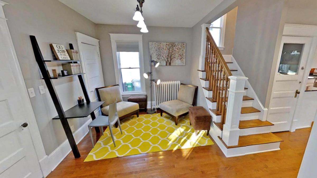Minneapolis / St Paul Vacations - Linden Hills Luxury Charmer - Property Image 31