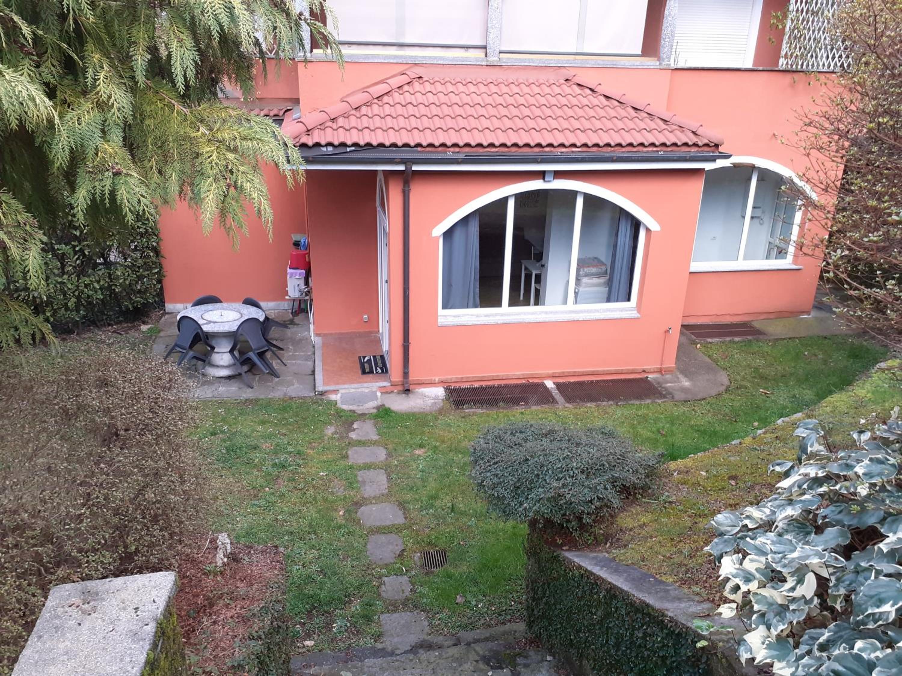 Le Colonne view 3