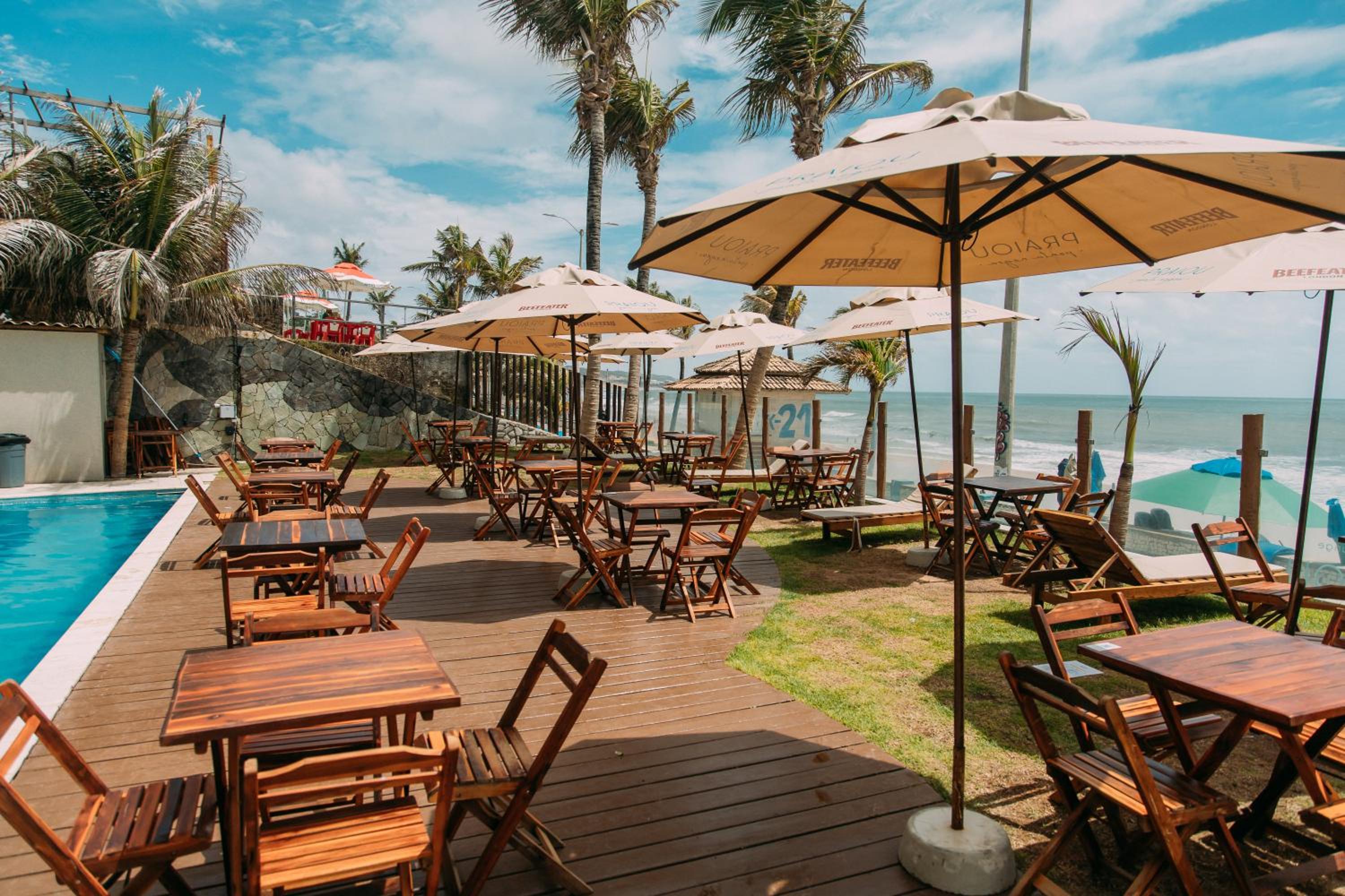 Apartamentos Pé na Areia