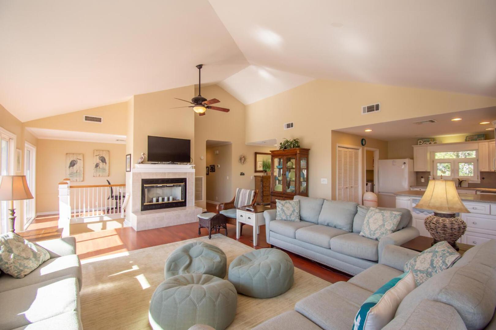 726 Seahorse Rd