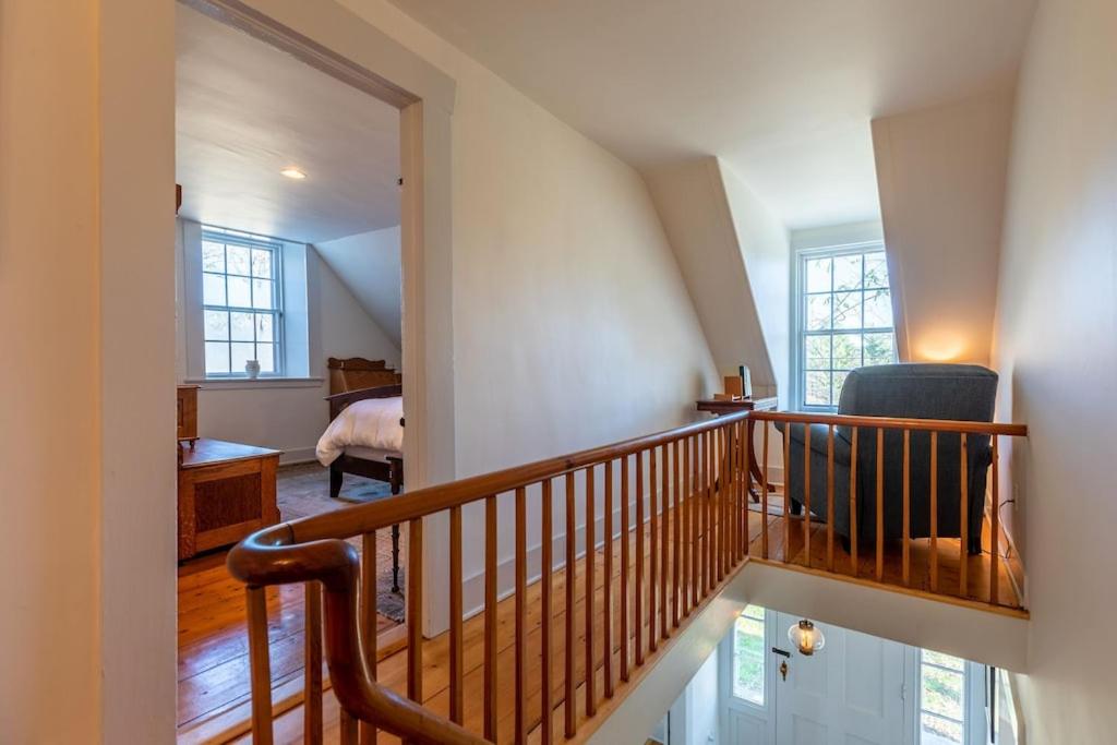 Beautiful Historic 4-Season Country Estate in Okemo Valley