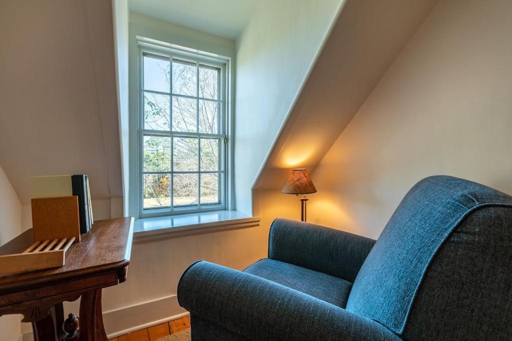 Beautiful Historic 4-Season Country Estate in Okemo Valley