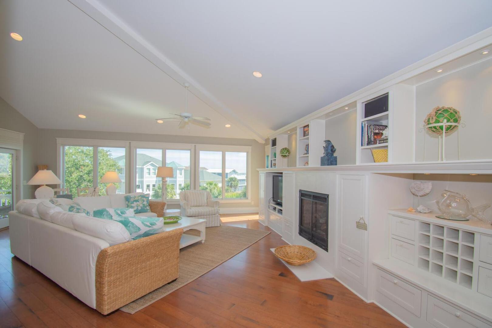717 Pompano view 3