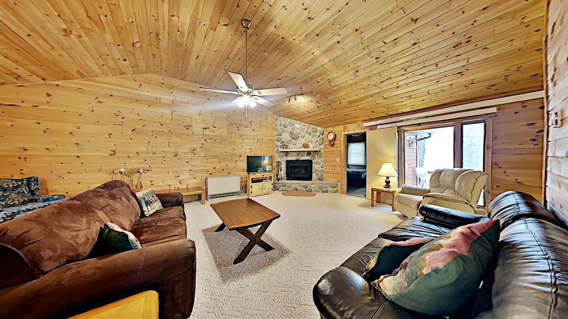 Chippewa Flowage Lake House view 4