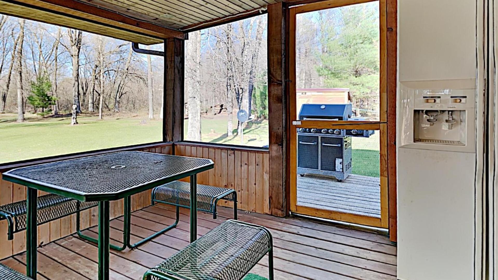 Hidden Forest Retreat view 2