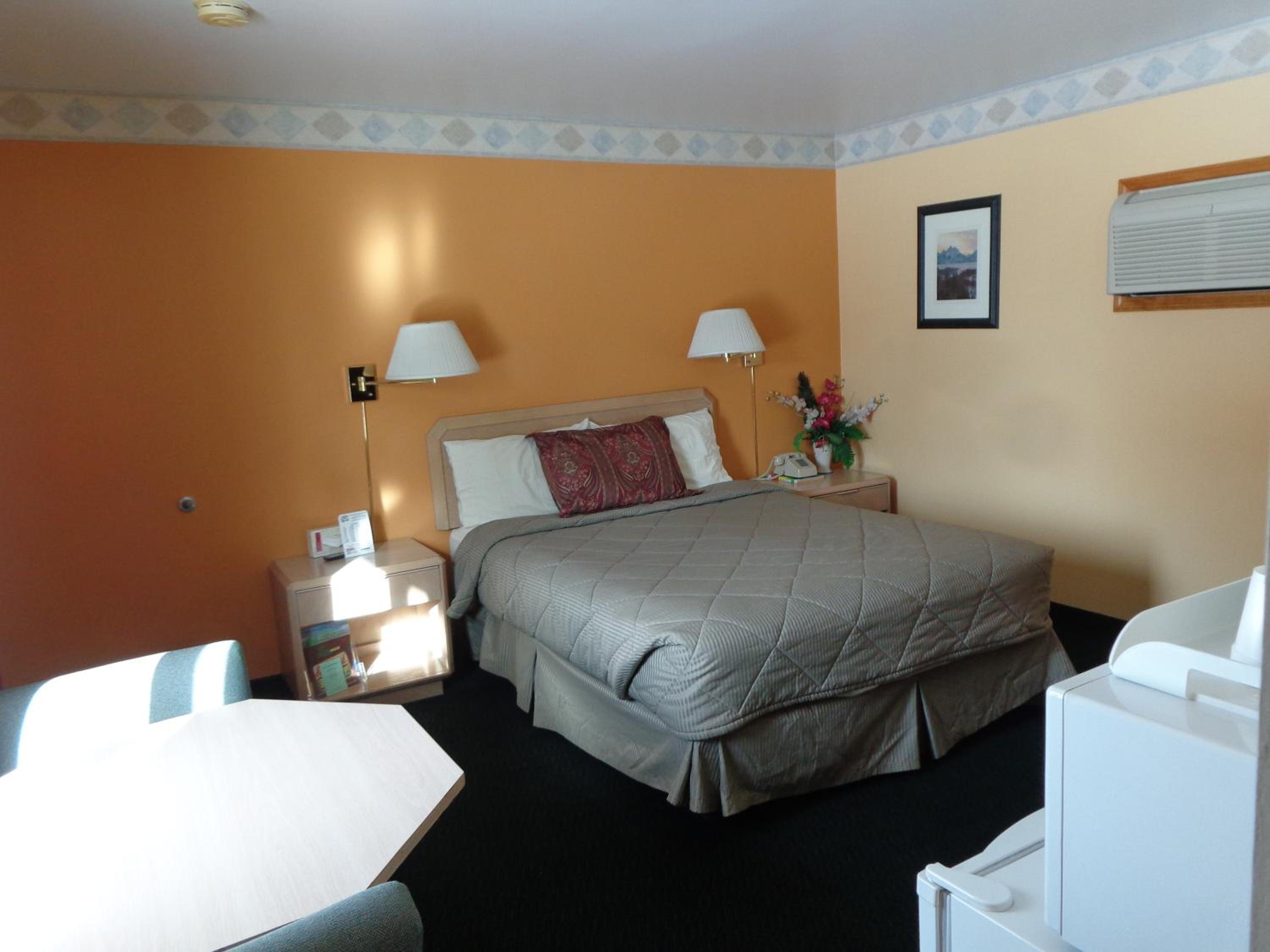 Gunnison Vacations - Western Motel - Property Image 35