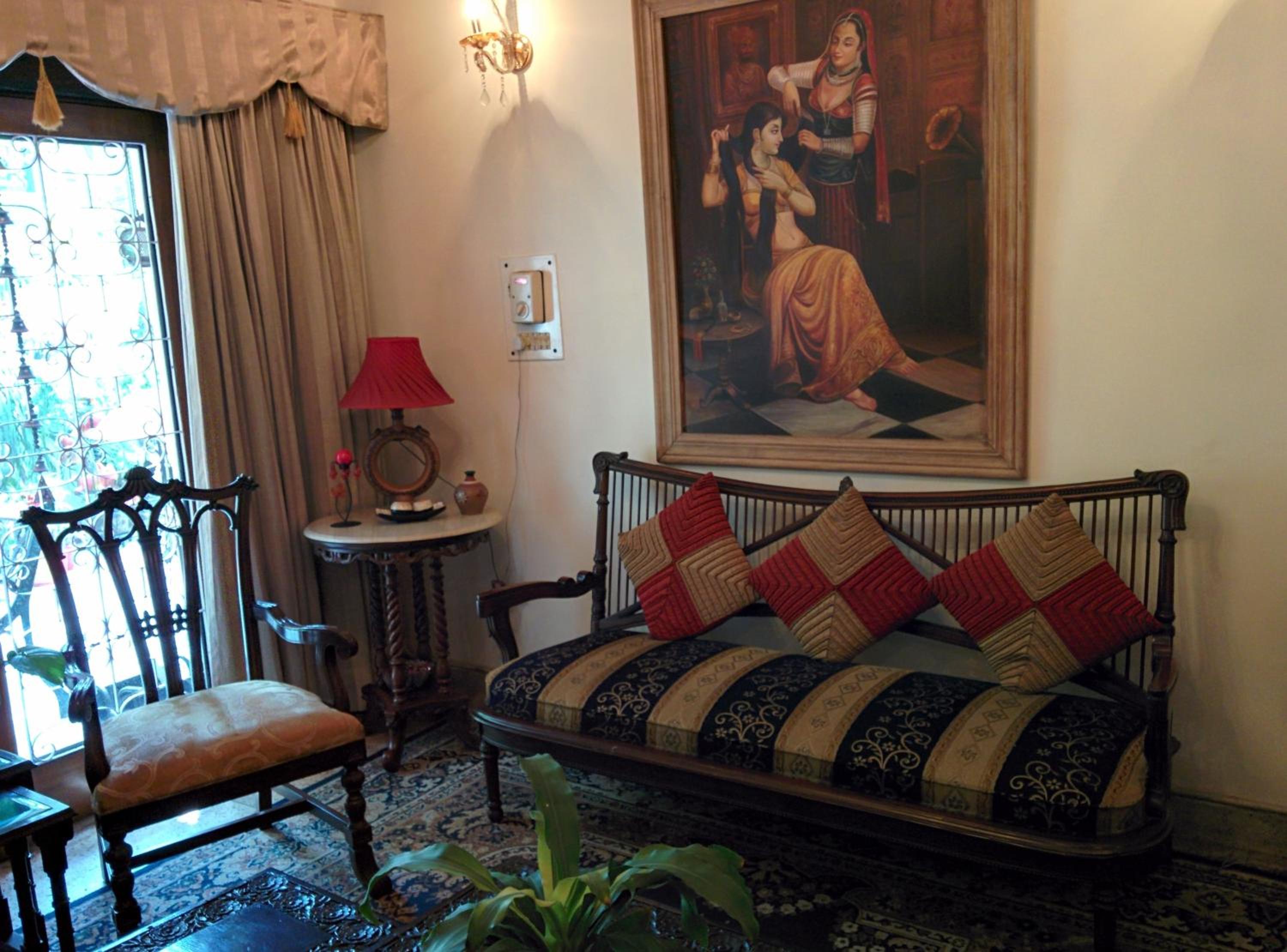 lounge