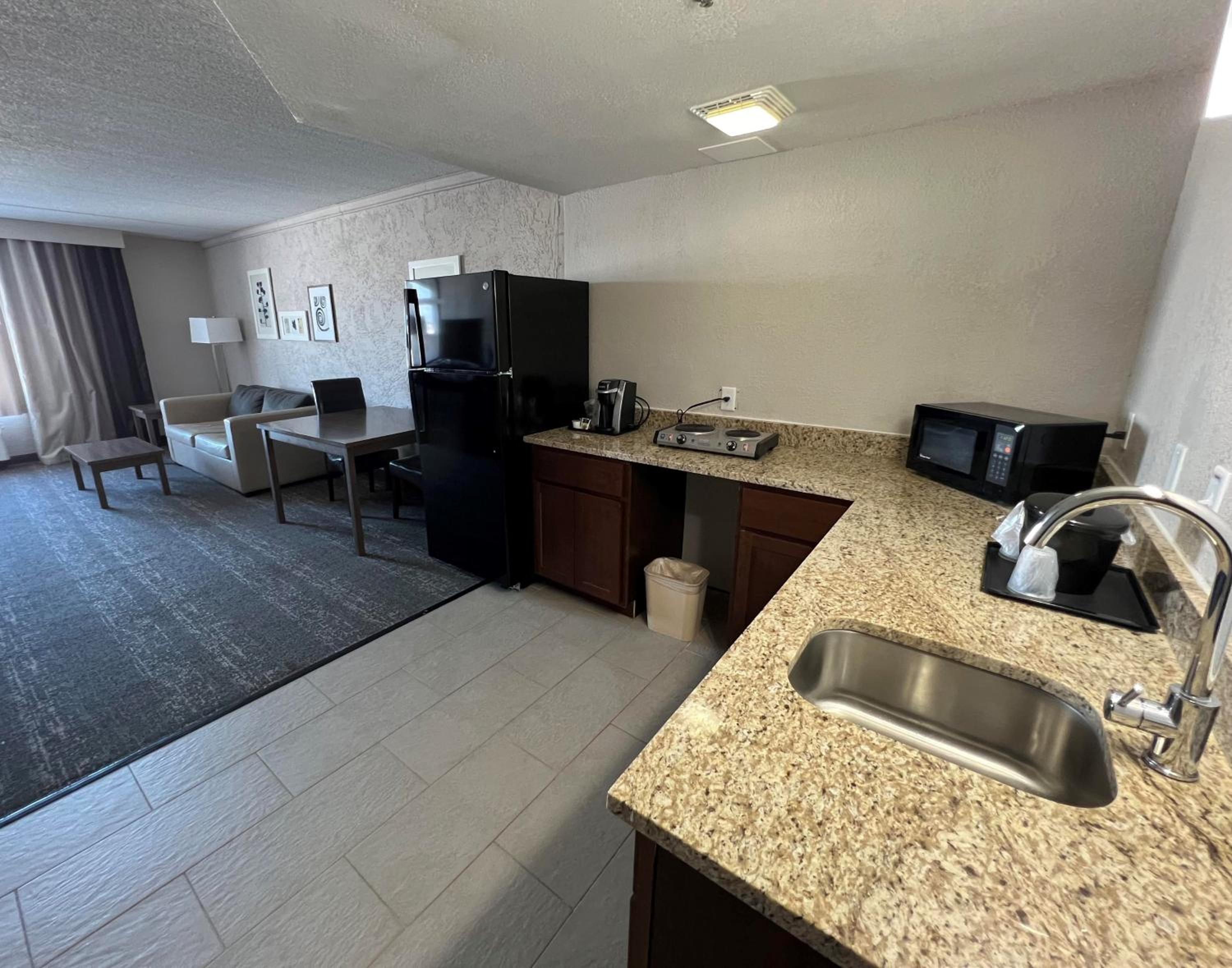 Country Inn  Suites by Radisson, Mt Pleasant-Racine West, WI - Property Image 29