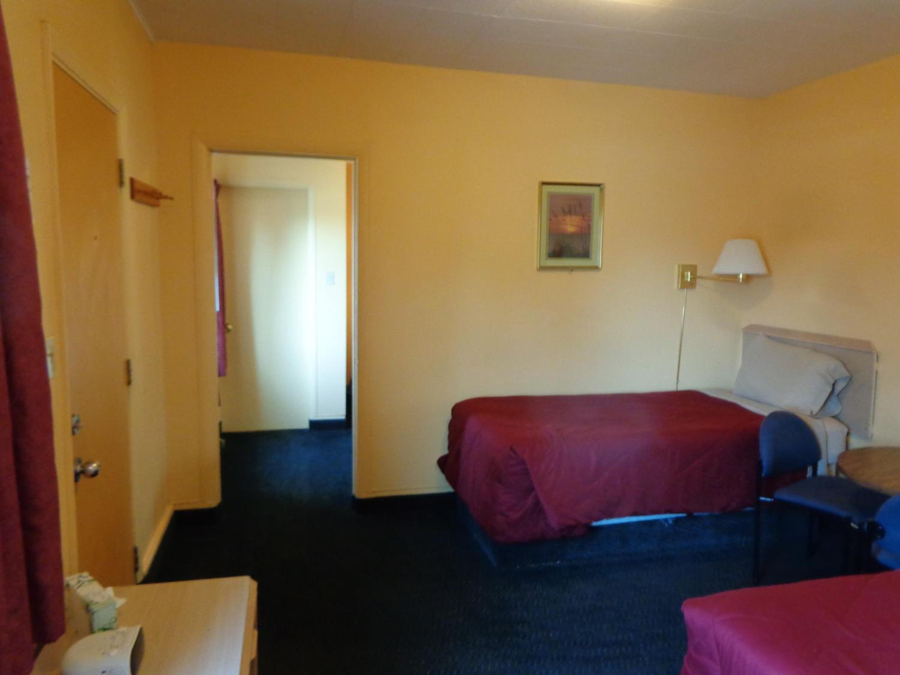 Gunnison Vacations - Western Motel - Property Image 37