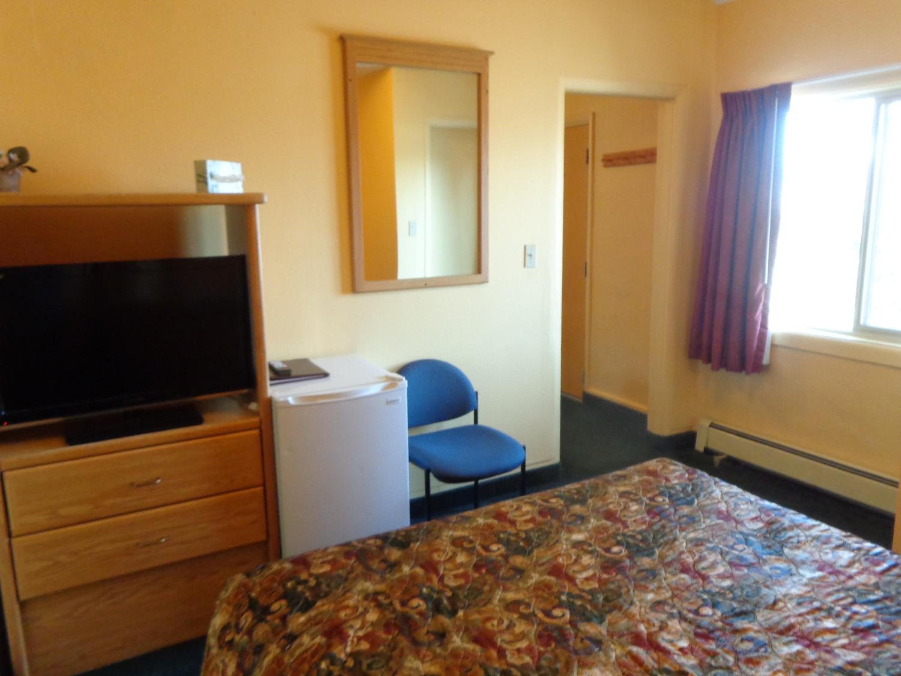 Gunnison Vacations - Western Motel - Property Image 11