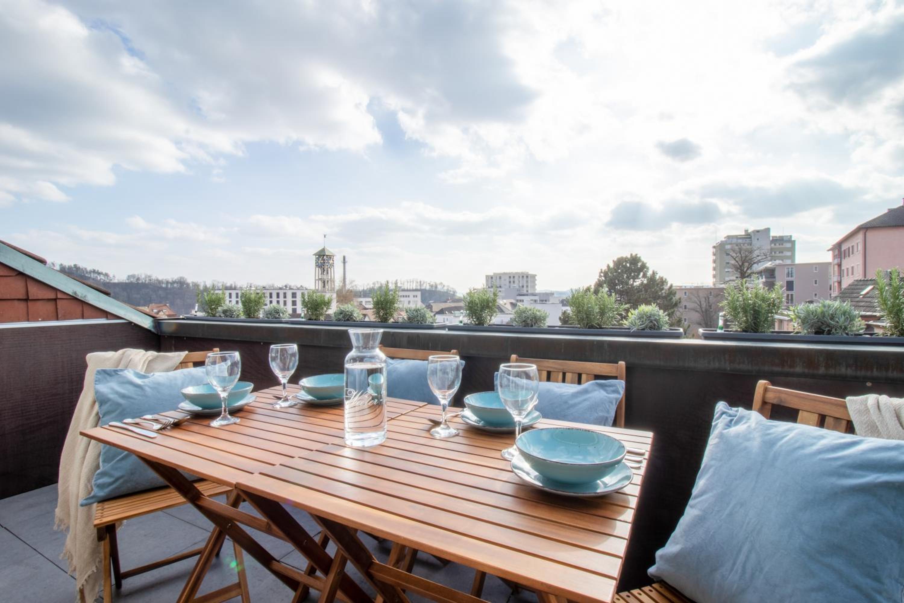 Löwe Apartment Blau Neuhausen am Rheinfall
