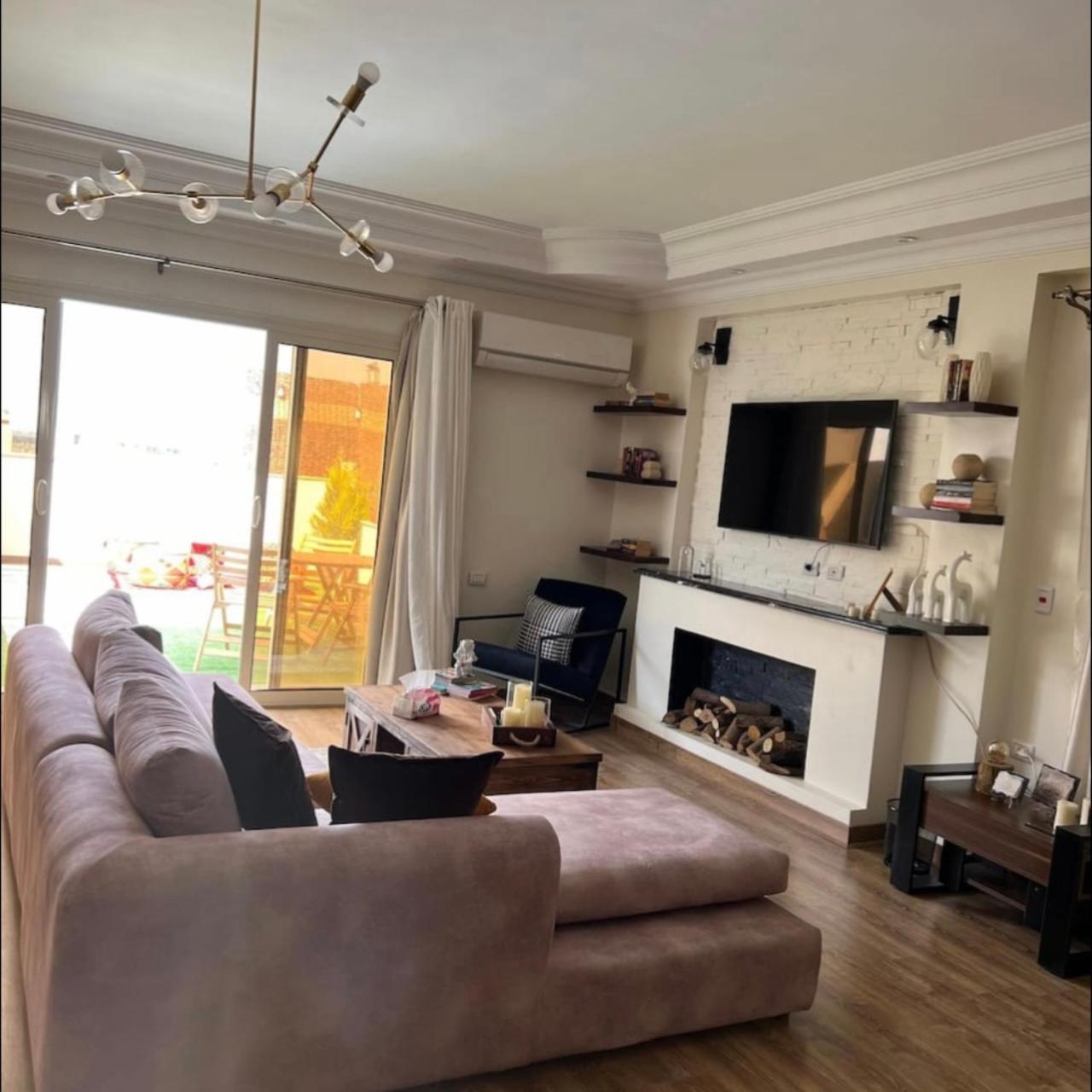Modern apartment in New Cairo
