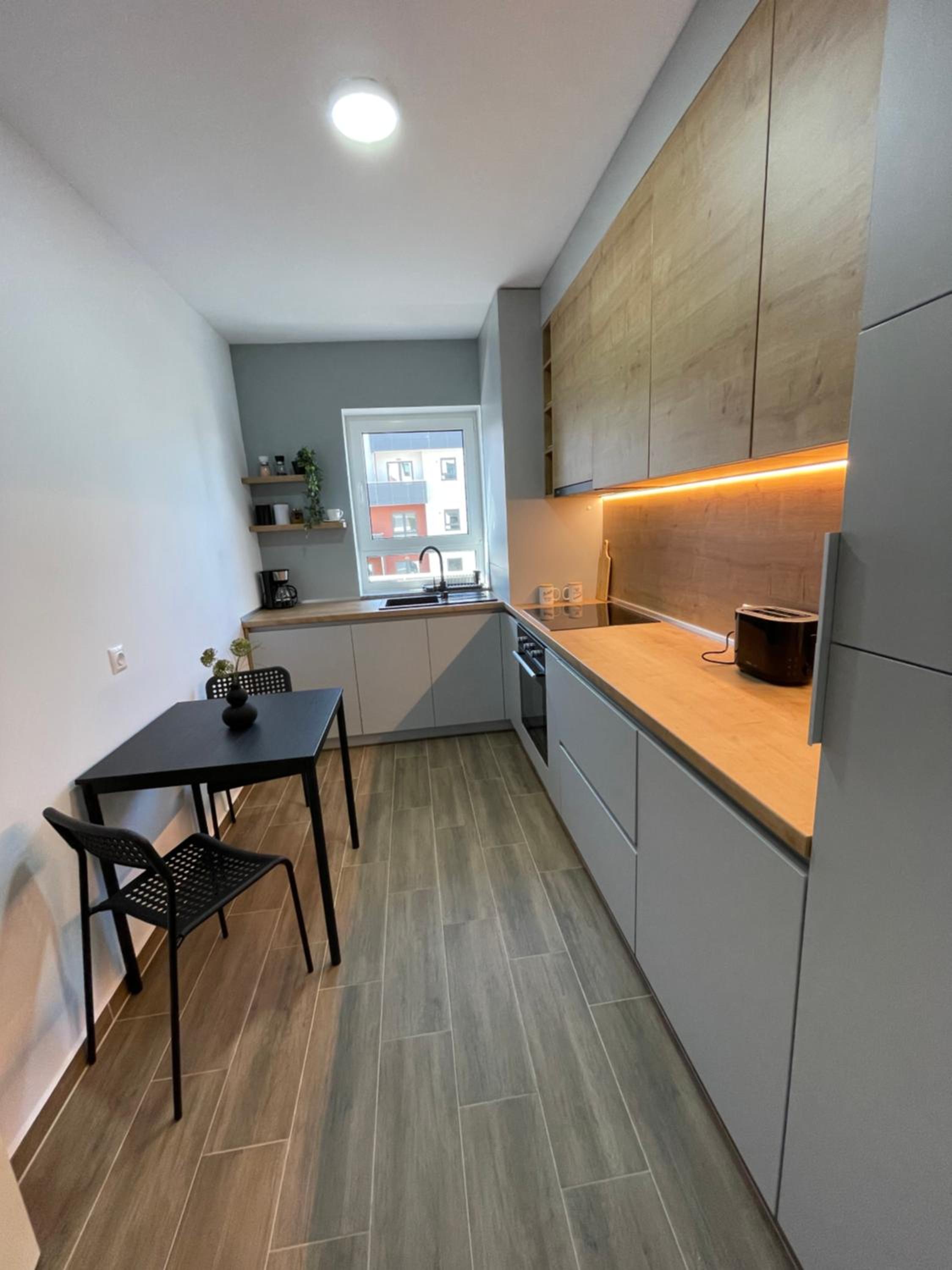 Minimalist 3 Studio Brasov