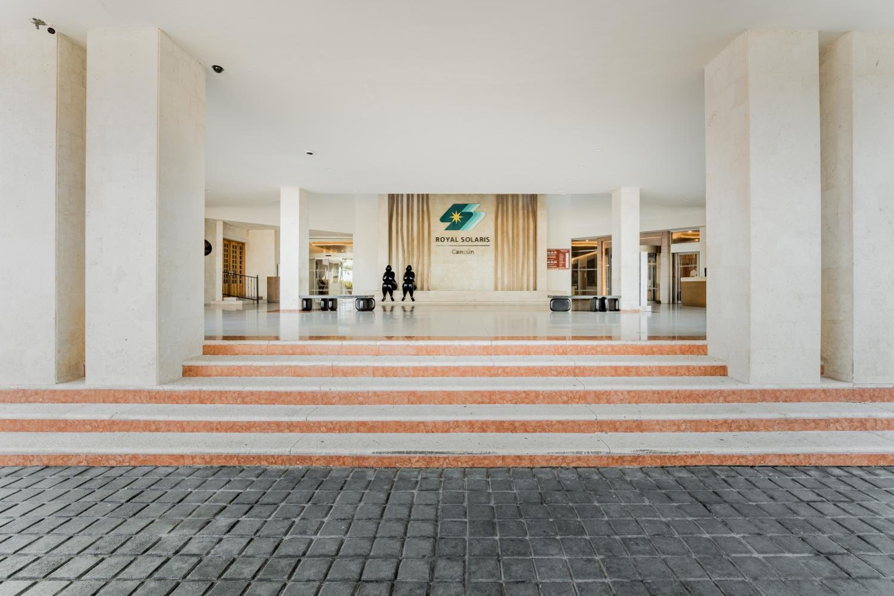Royal Solaris Cancun - All Inclusive photo 37 of 61