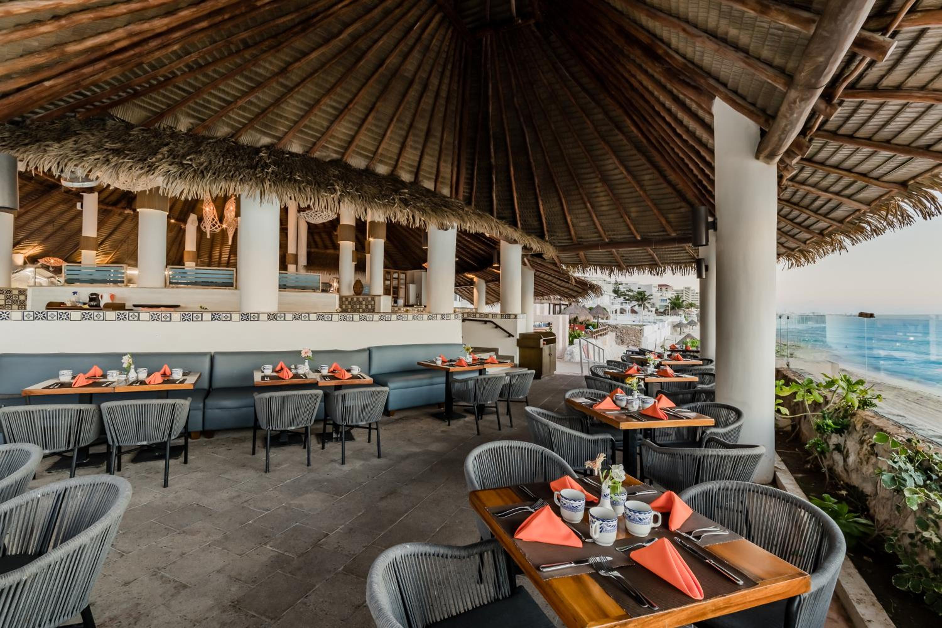 Royal Solaris Cancun - All Inclusive photo 59 of 61