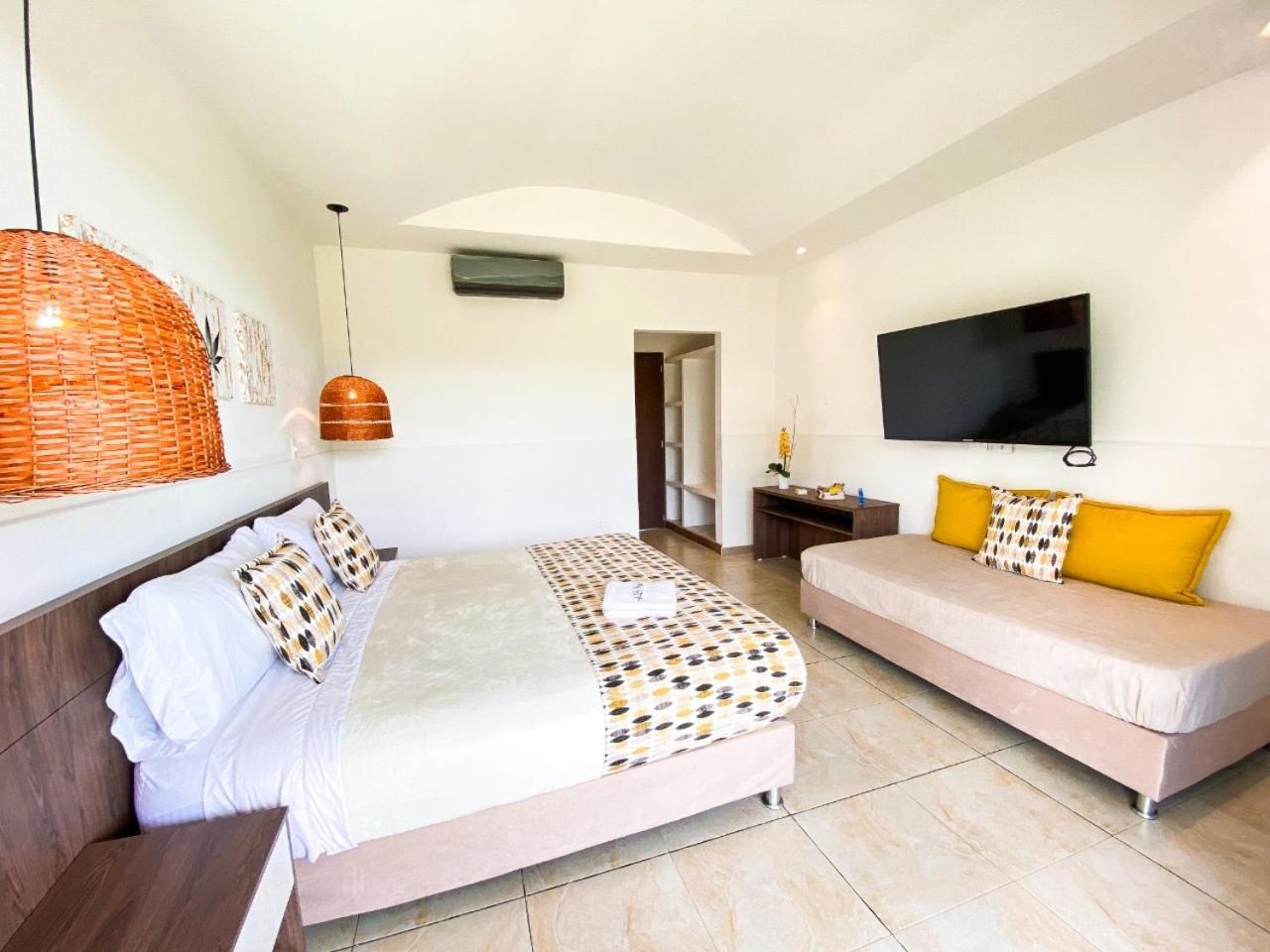 Hotel Zensi 420