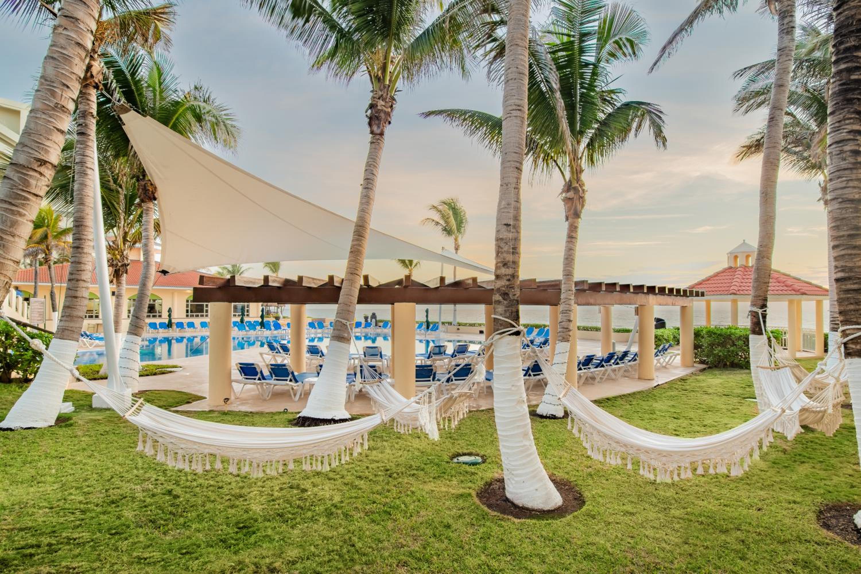 GR Solaris Cancun - All Inclusive