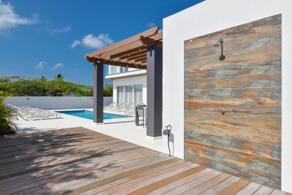 New 5BR 3BA Villa Biba Dushi 3-min EAGLE BEACH