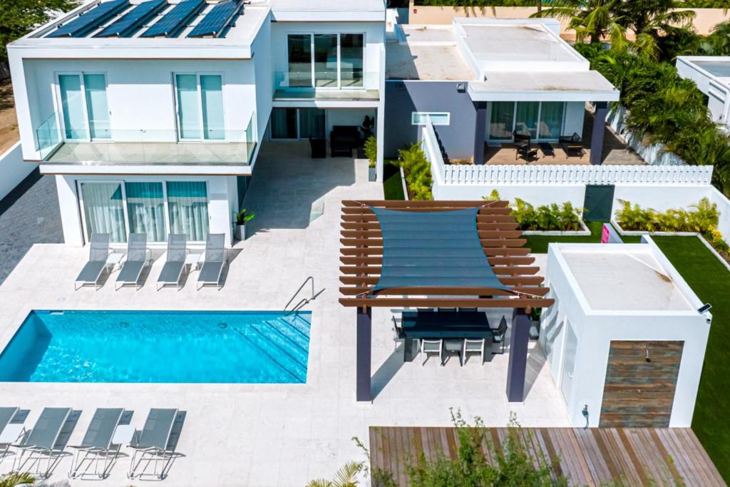 New 5BR 3BA Villa Biba Dushi 3-min EAGLE BEACH
