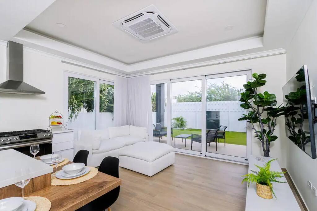 New 5BR 3BA Villa Biba Dushi 3-min EAGLE BEACH