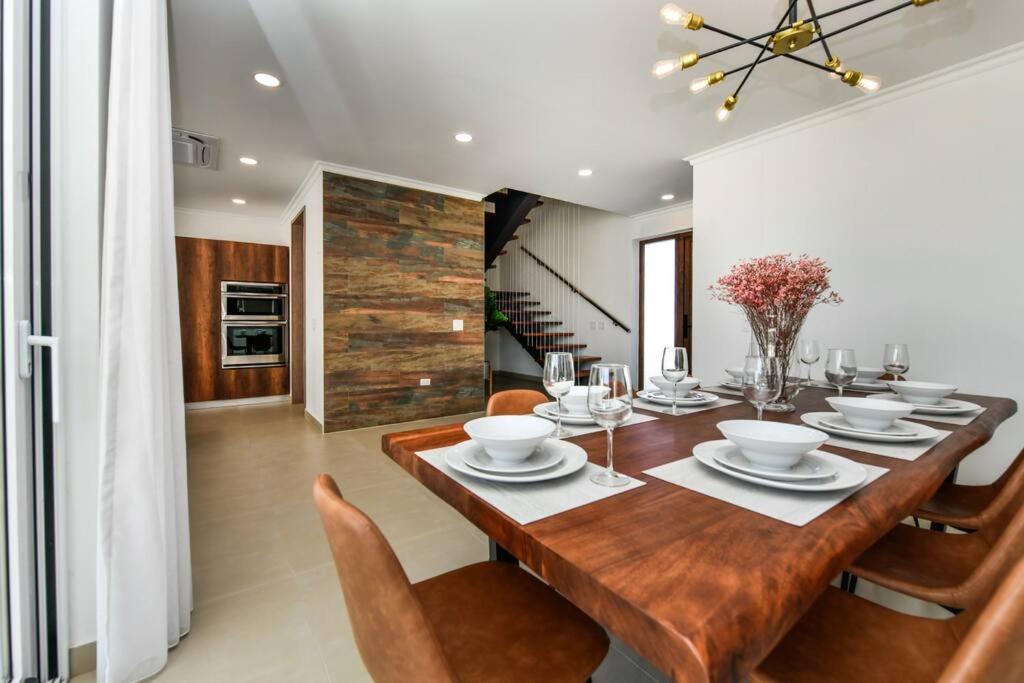 New 5BR 3BA Villa Biba Dushi 3-min EAGLE BEACH