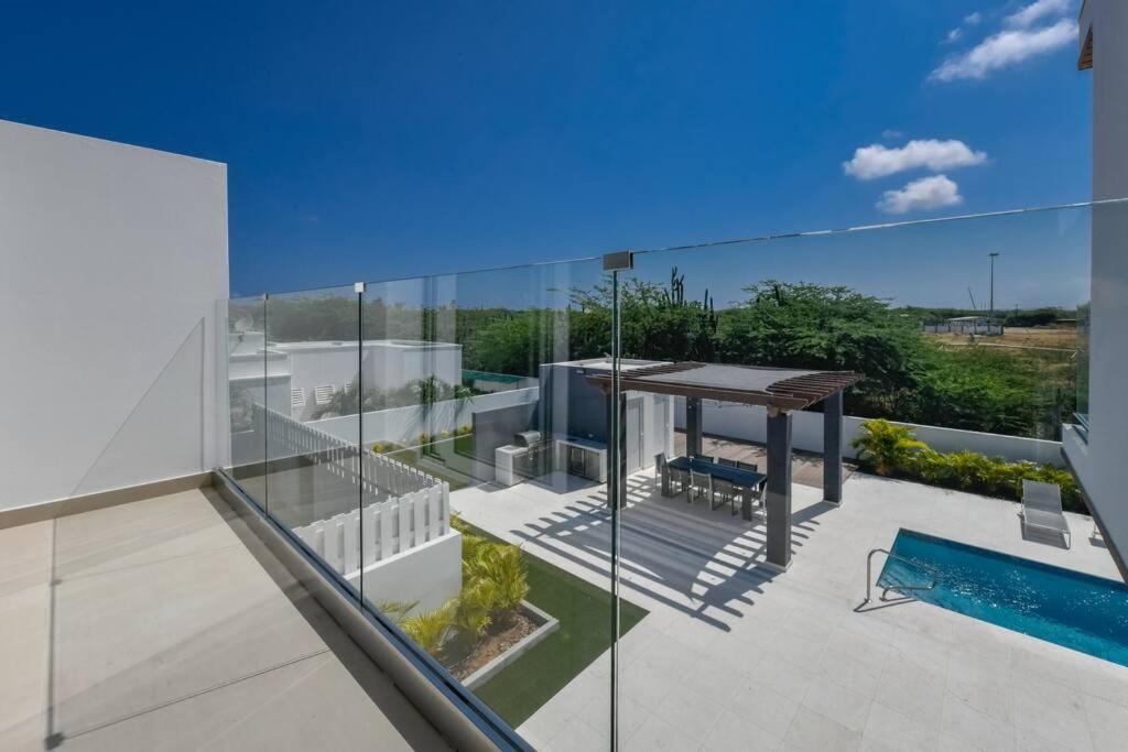 New 5BR 3BA Villa Biba Dushi 3-min EAGLE BEACH