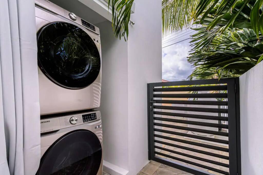 New 5BR 3BA Villa Biba Dushi 3-min EAGLE BEACH
